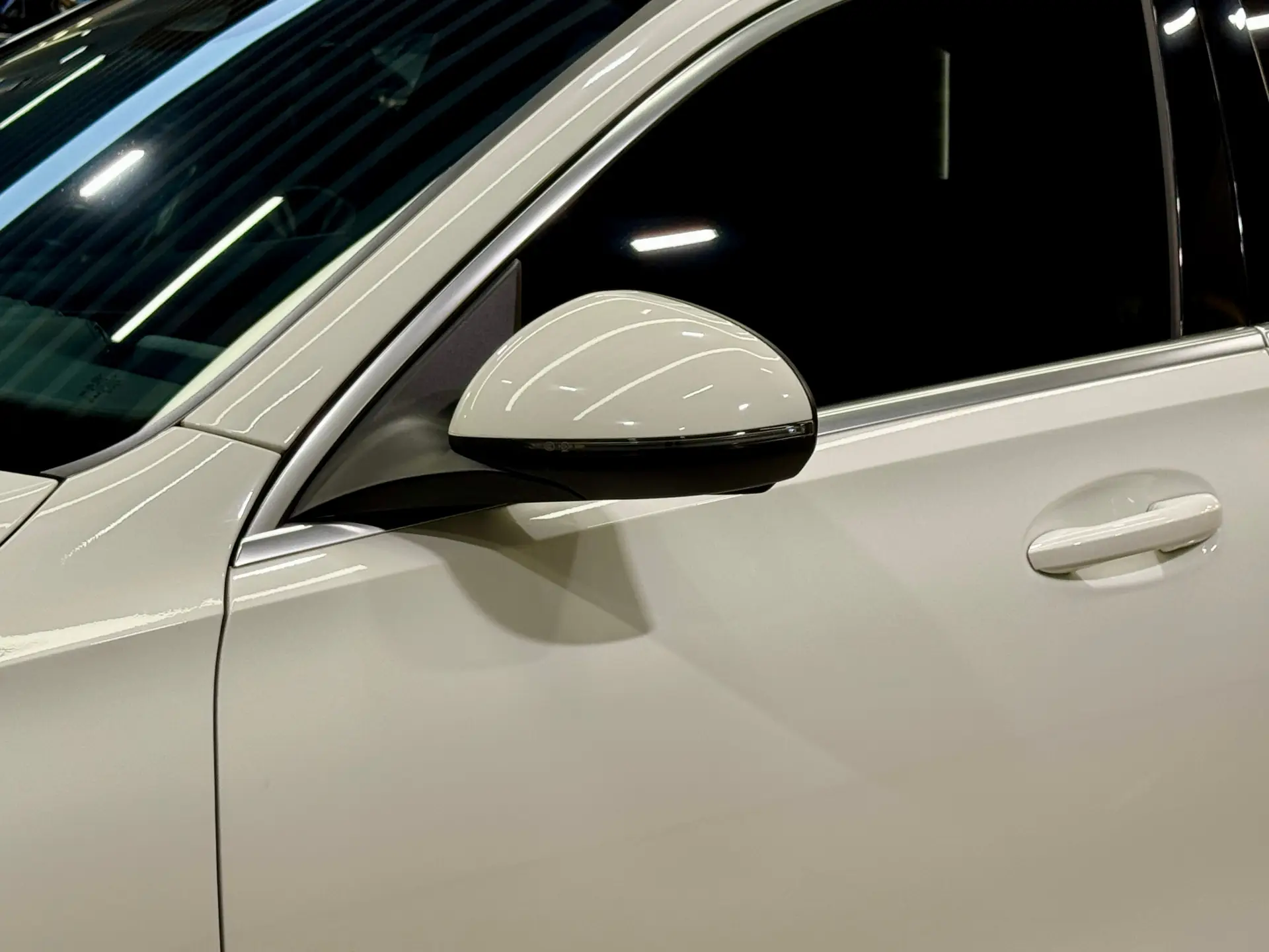 Mercedes-Benz C 260 L, 2023 9