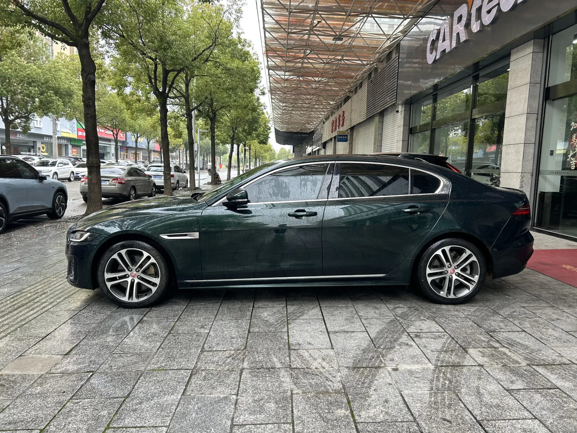 Jaguar XEL, 2024 7