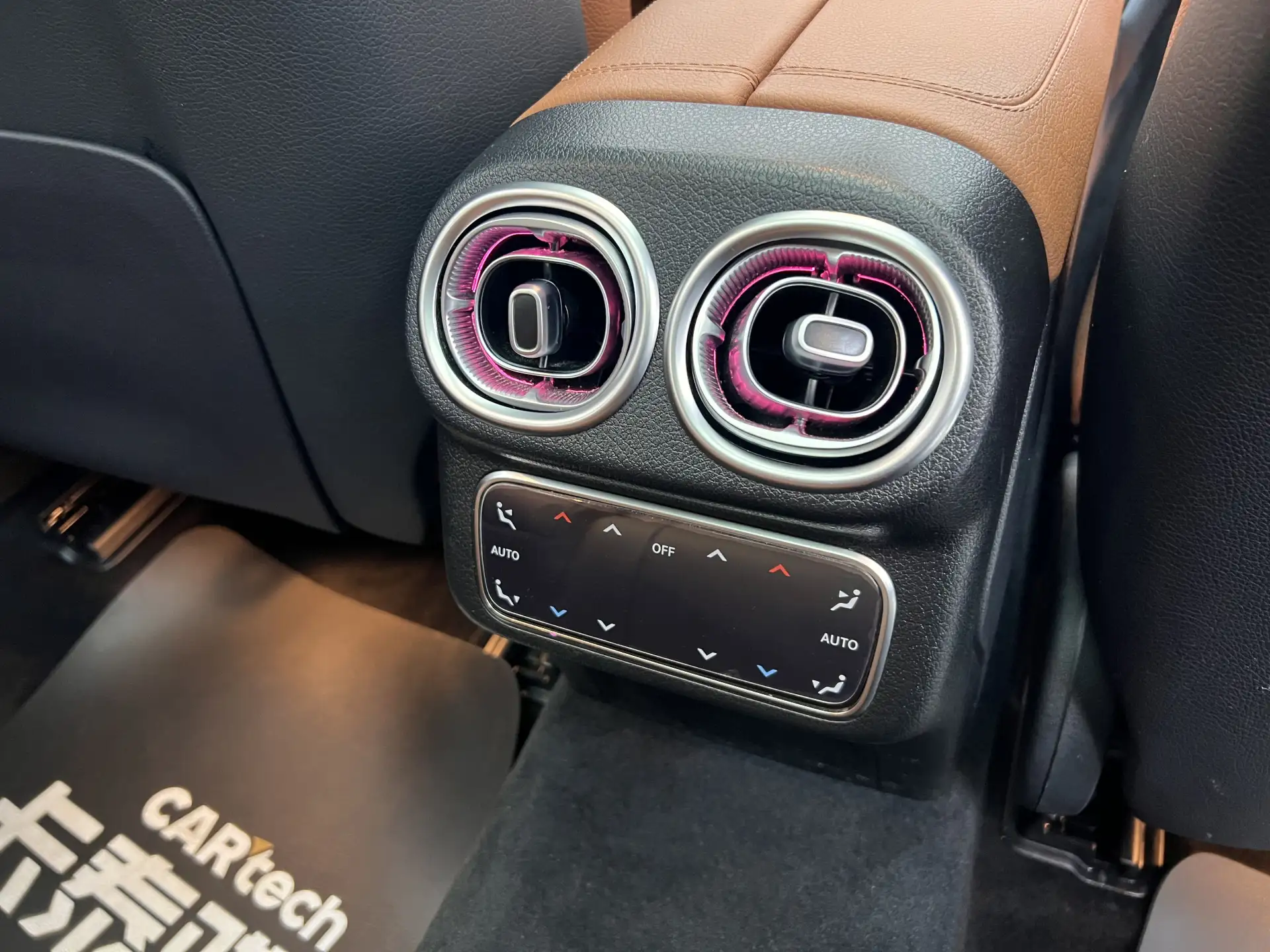 Mercedes-Benz GLC 300 L, 2024 22
