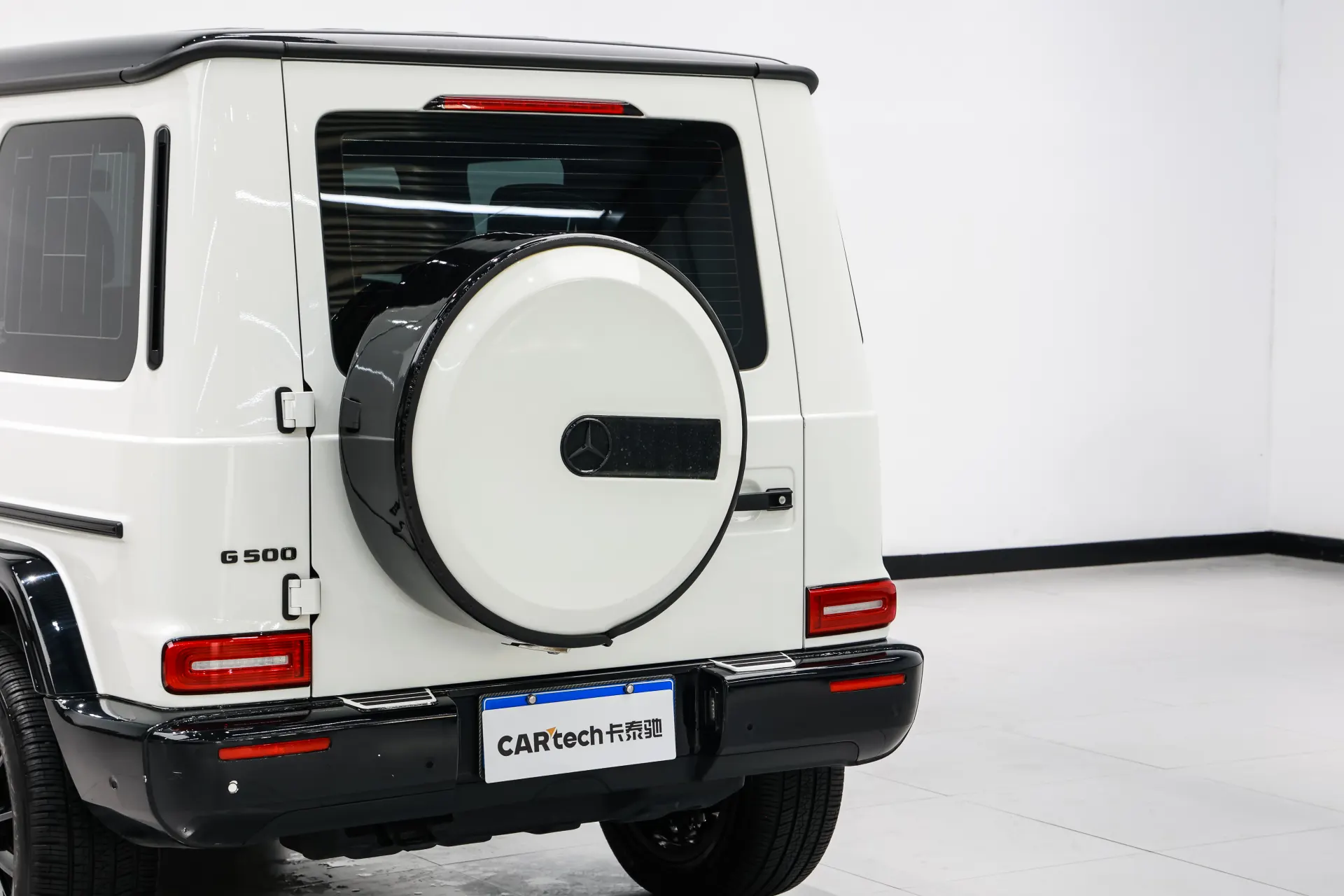 Mercedes-Benz G 350 d, 2023 22