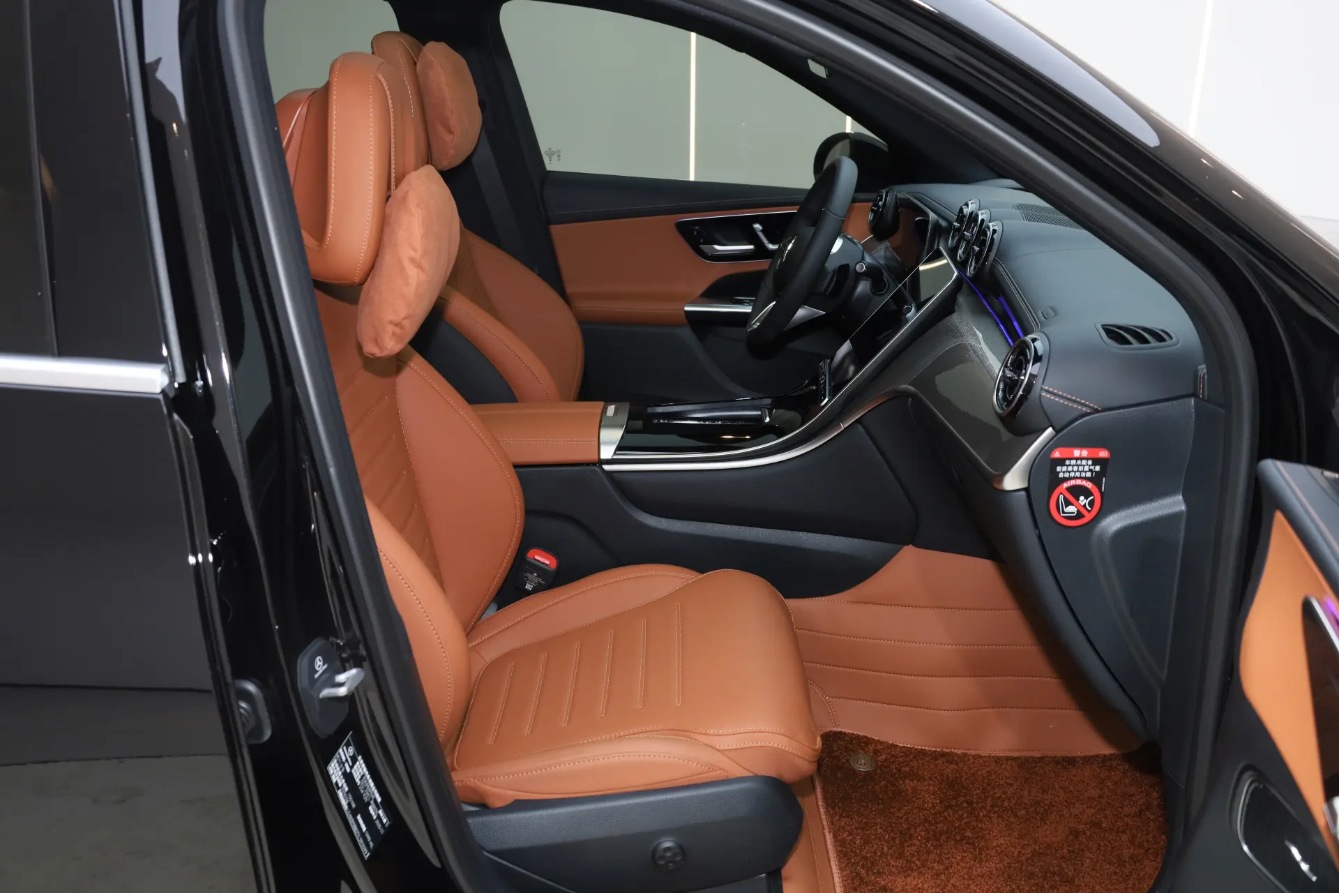 Mercedes-Benz GLC 260 L, 2025 18