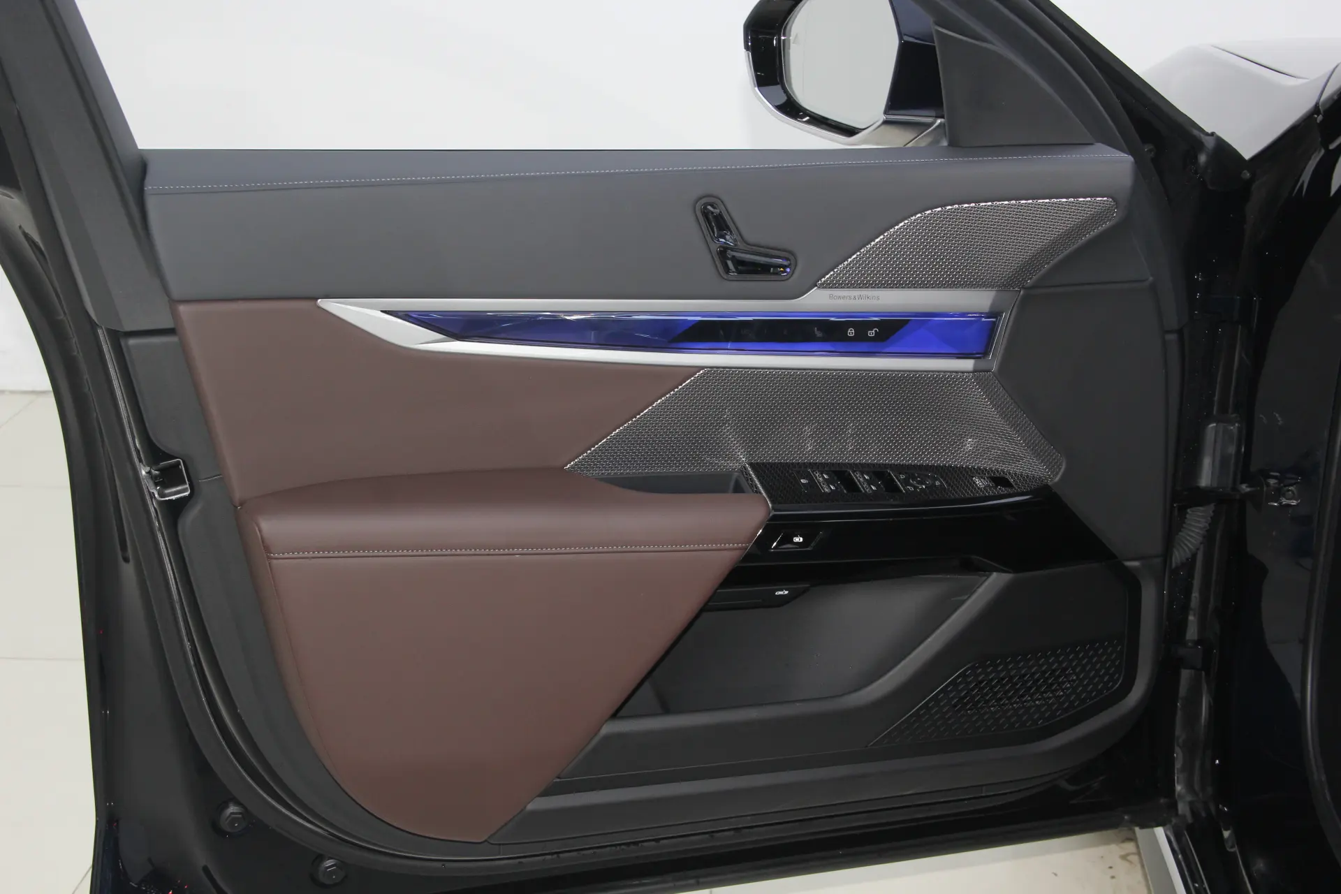 BMW 740Li, 2025 16
