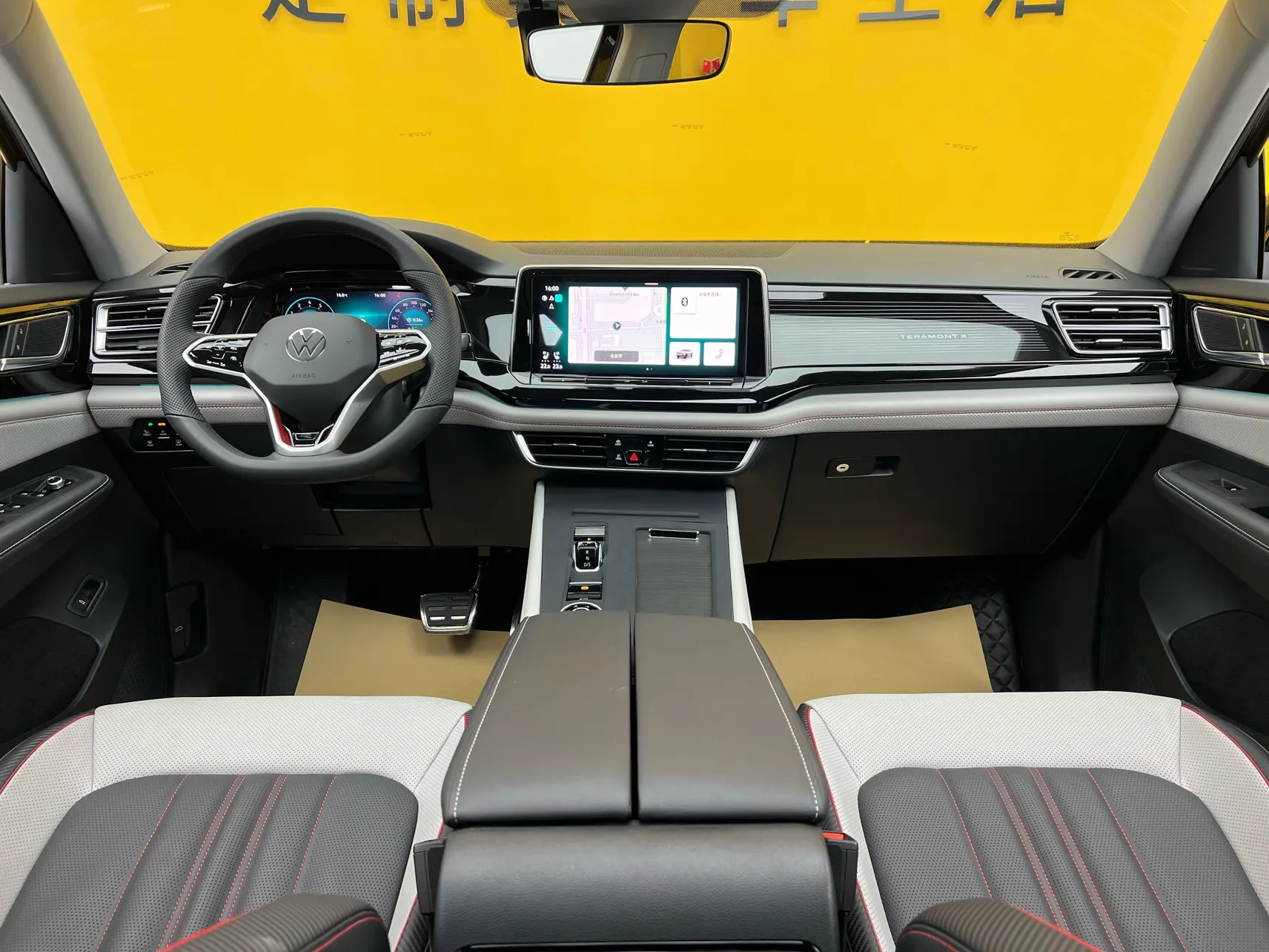 Volkswagen Teramont X, 2025 37