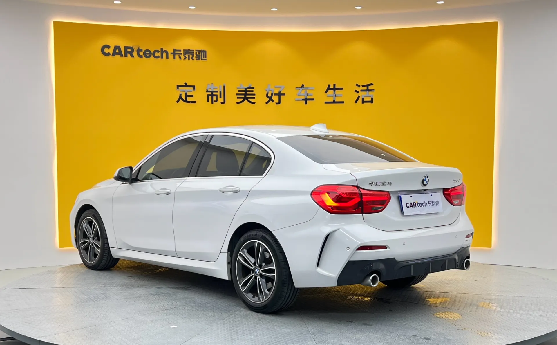 BMW 120i, 2021 6