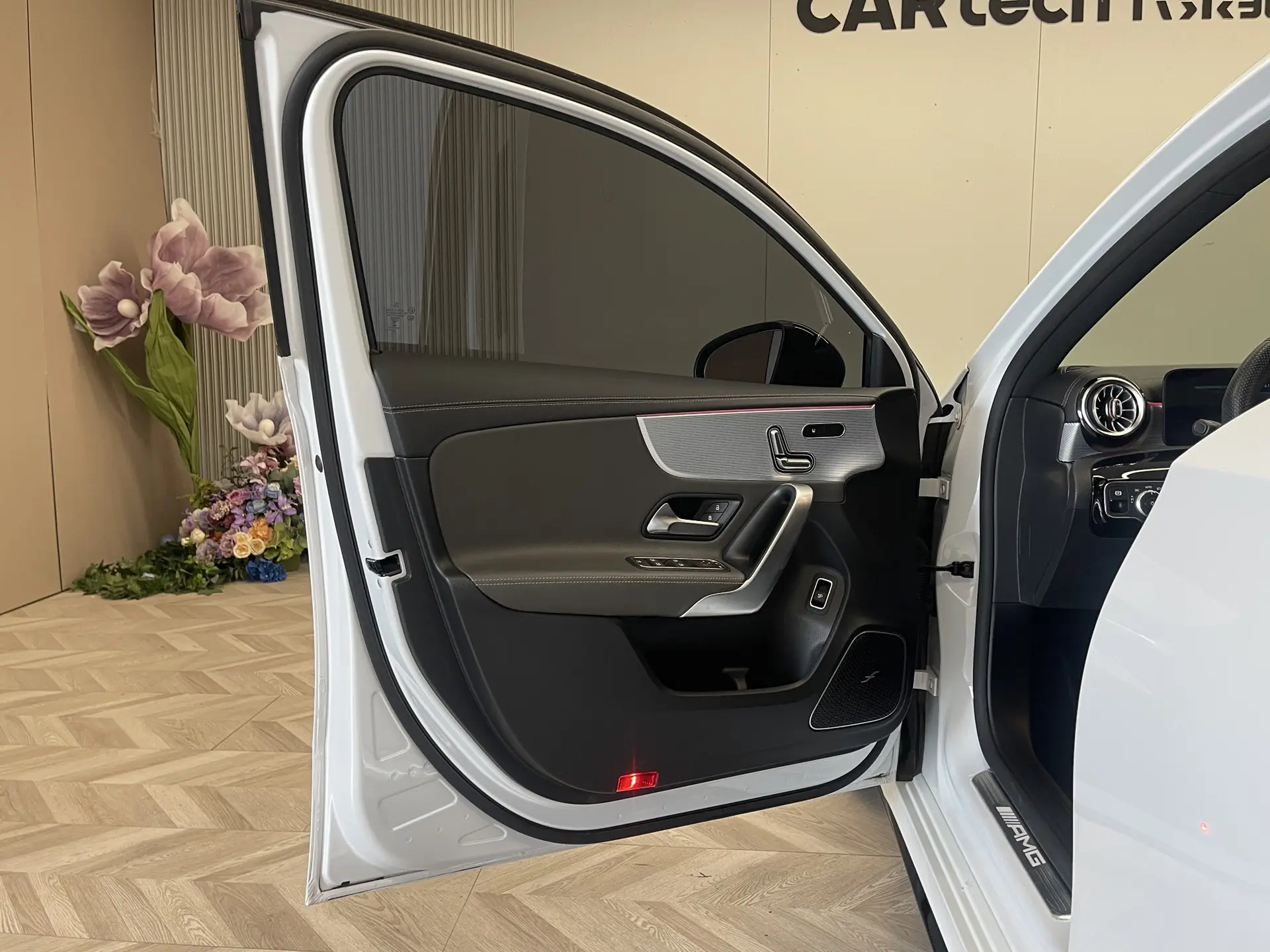 Mercedes-Benz A 35 L, 2021 17