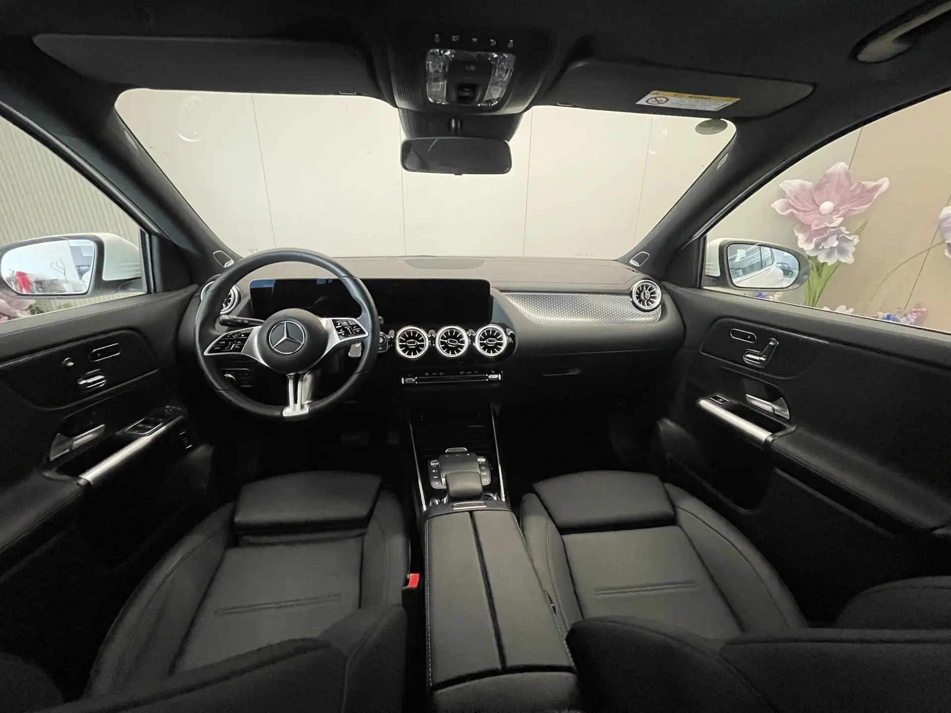 Mercedes-Benz GLA 220, 2024 13