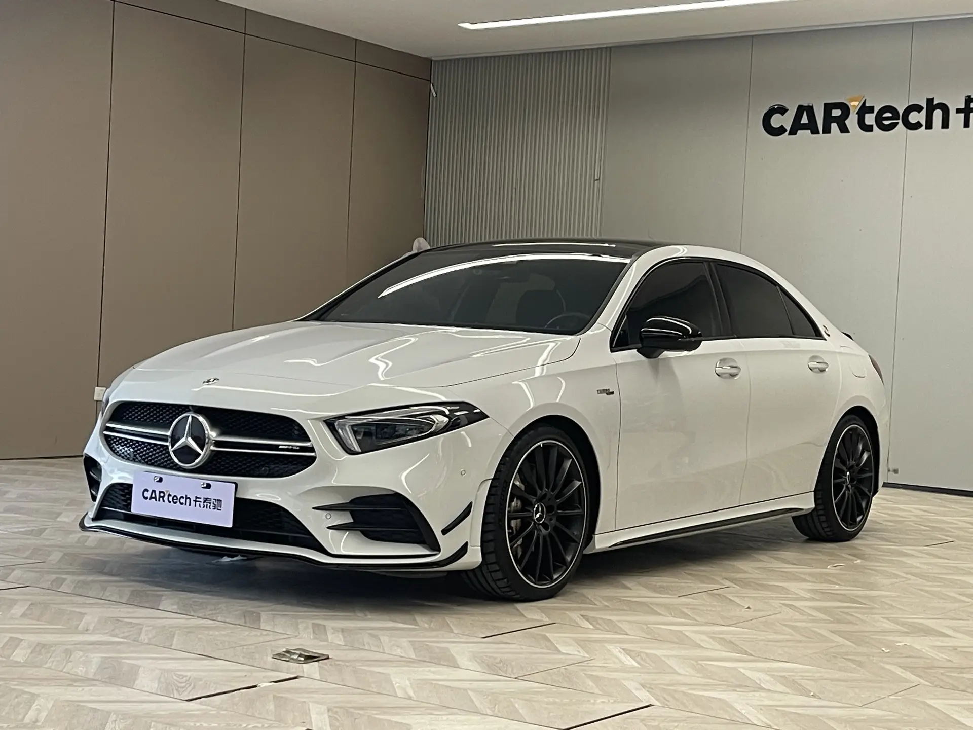 Mercedes-Benz A 35 L