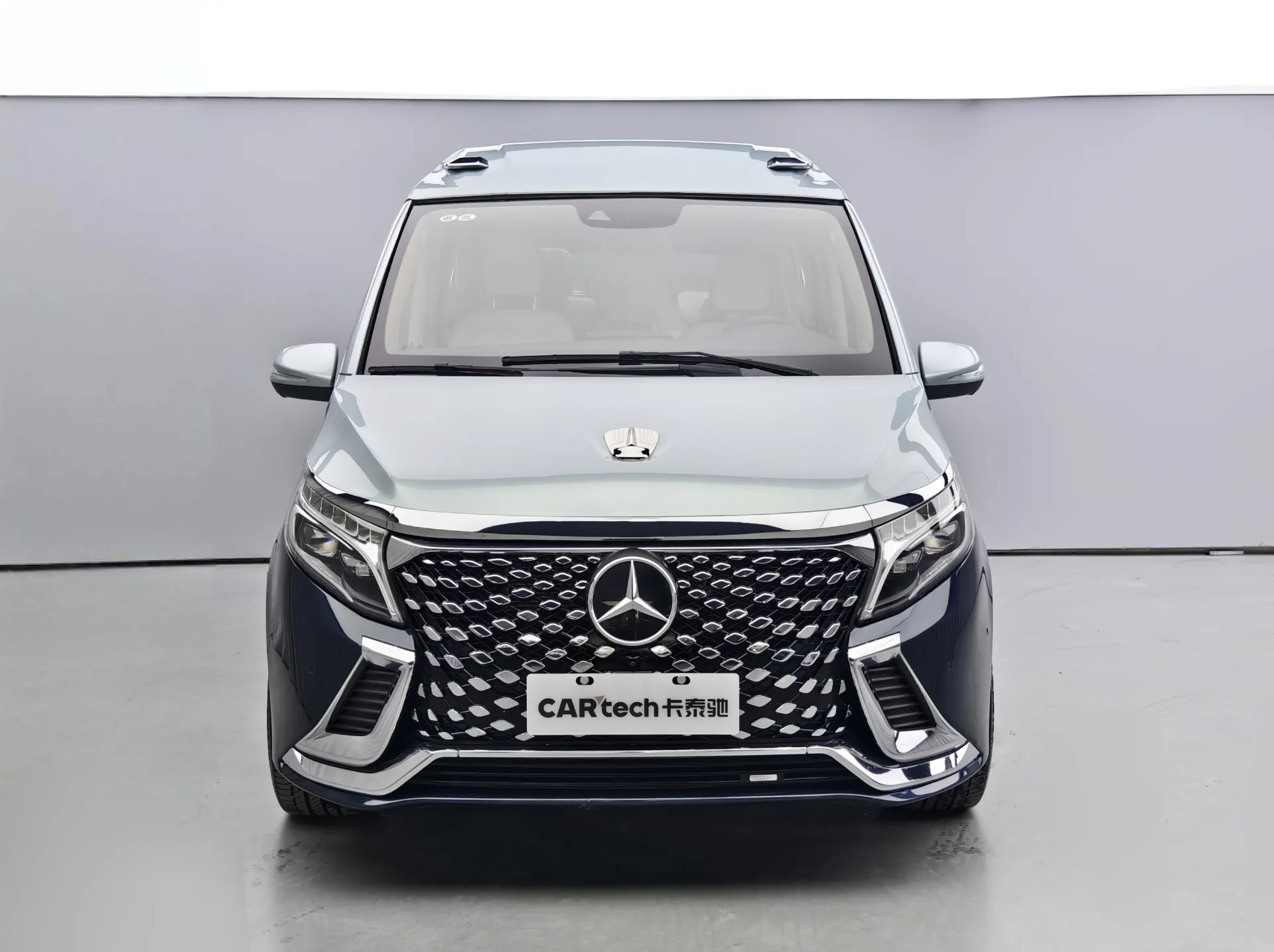 Mercedes-Benz V, 2022 2