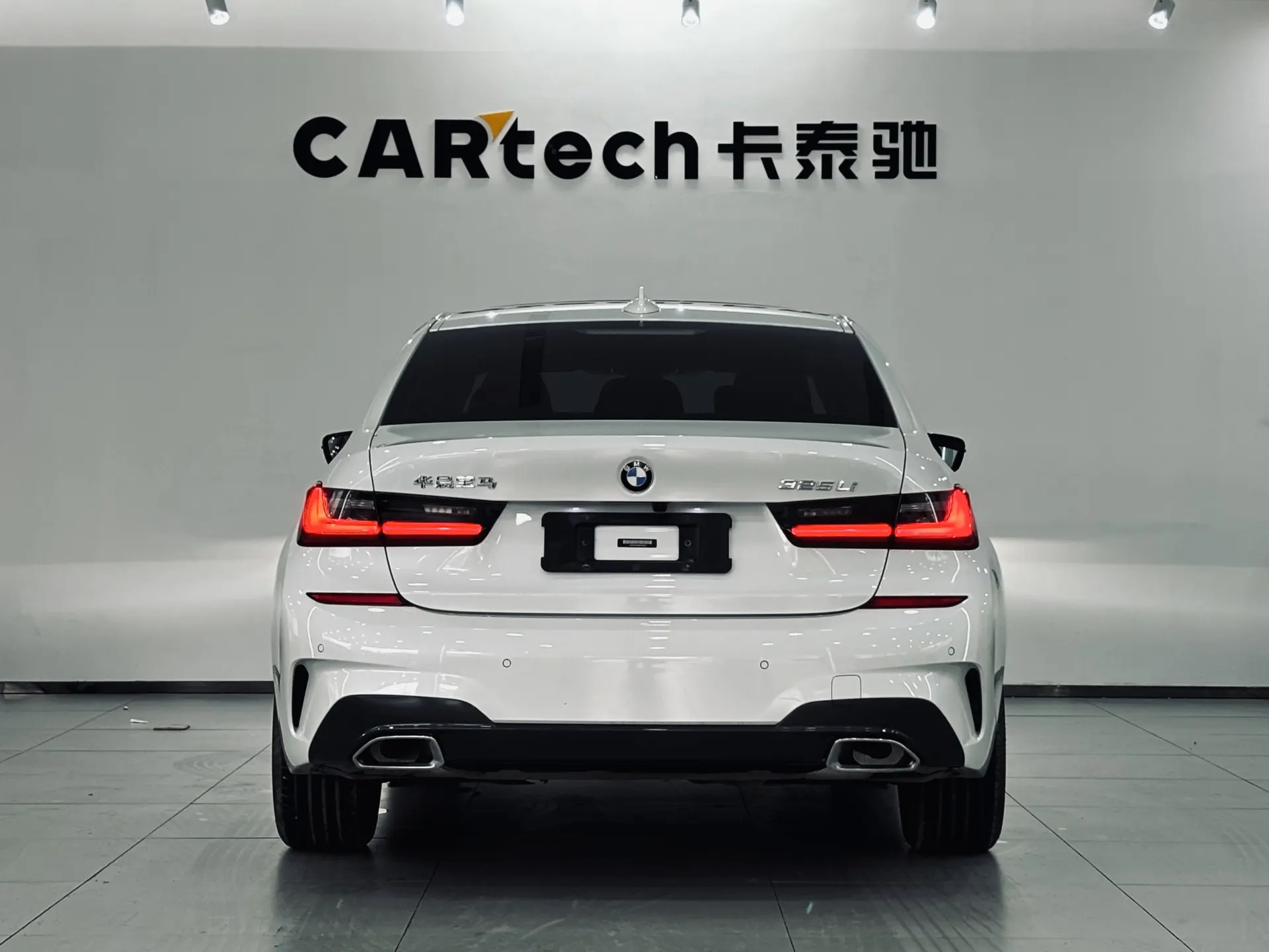 BMW 325Li, 2021 все фото