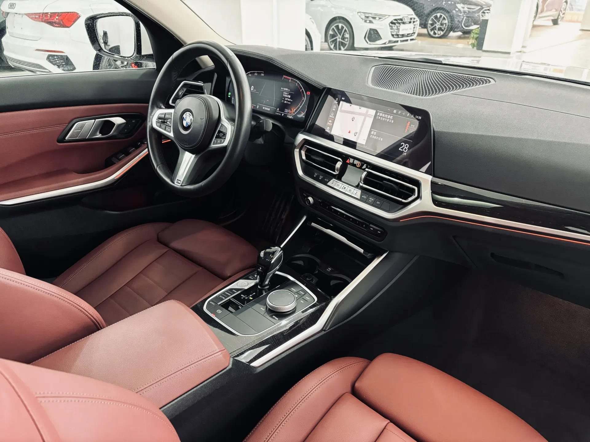 BMW 325Li, 2021 12