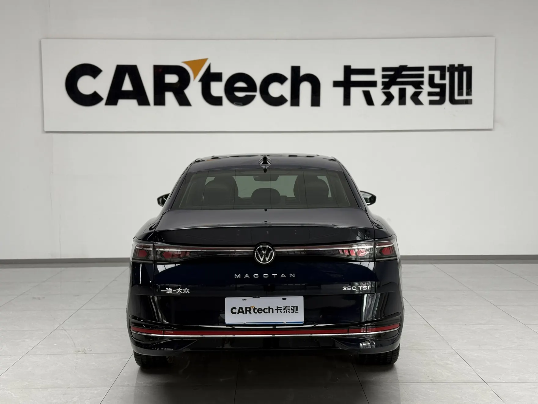 Volkswagen Magotan, 2024 3