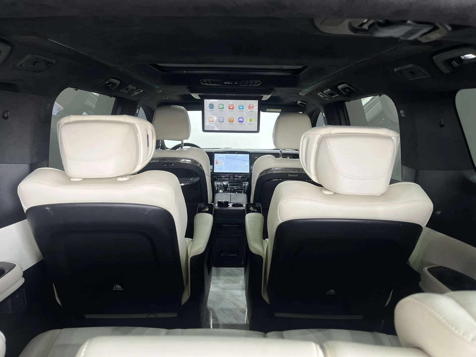 Trumpchi M8, 2023 18