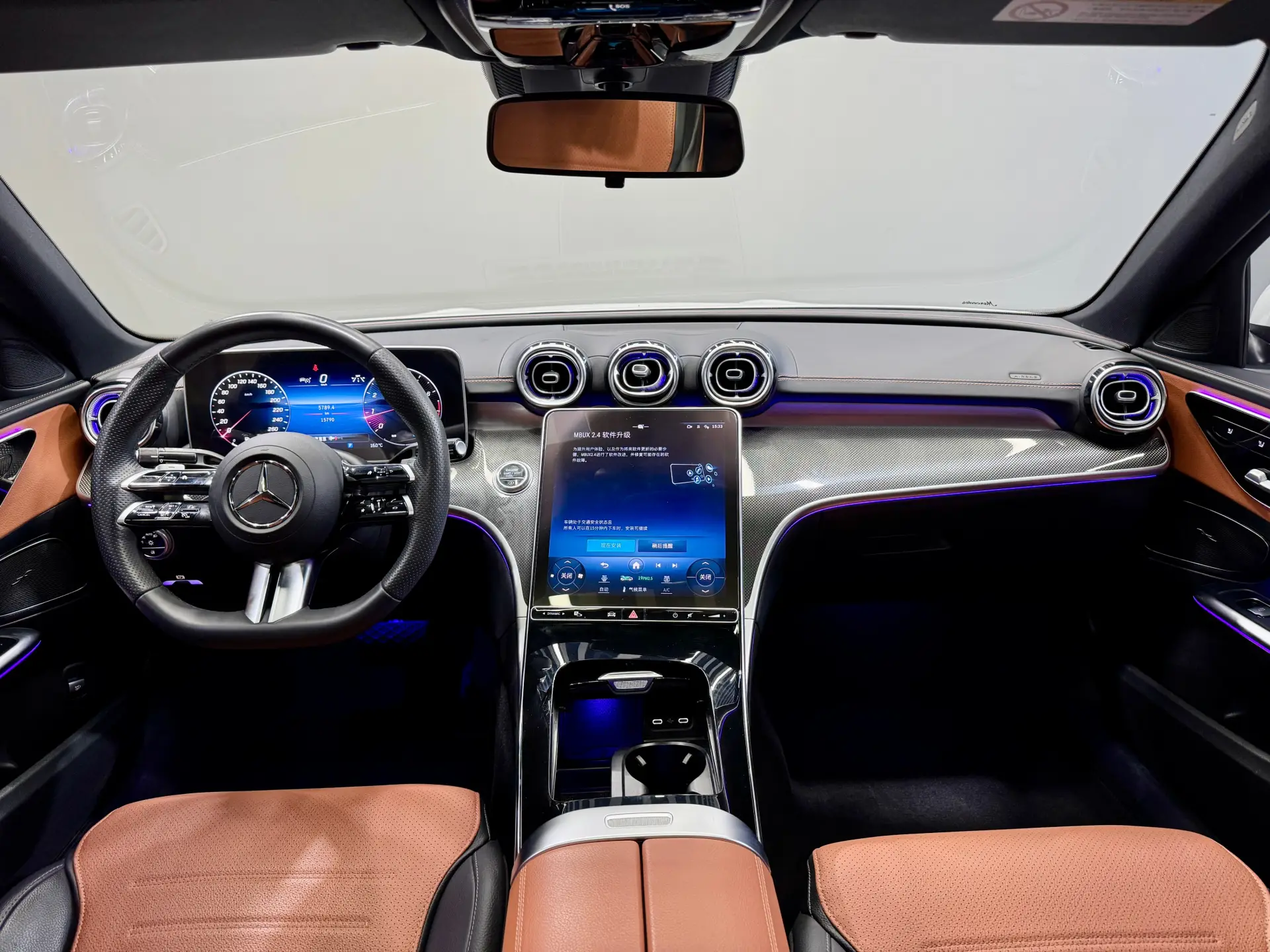 Mercedes-Benz C 260 L, 2023 16