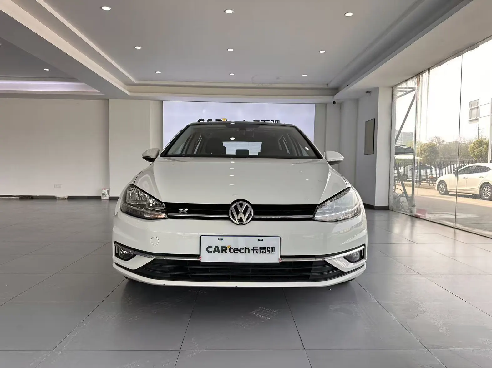 Volkswagen Golf, 2019 3