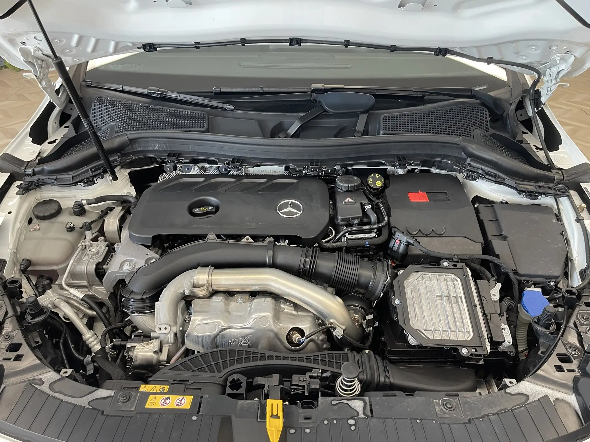 Mercedes-Benz GLA 220, 2024 12