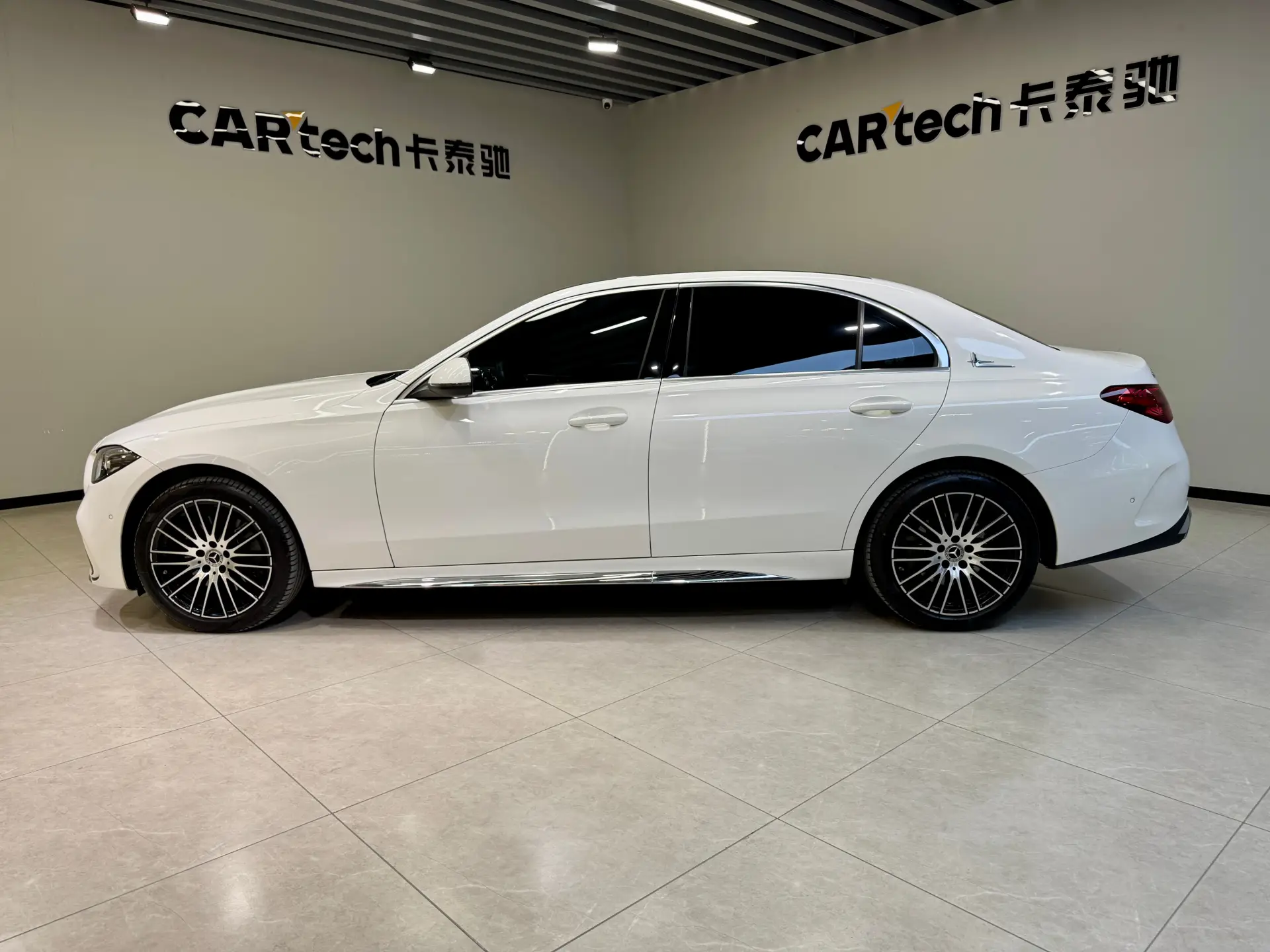 Mercedes-Benz C 260 L, 2023 7