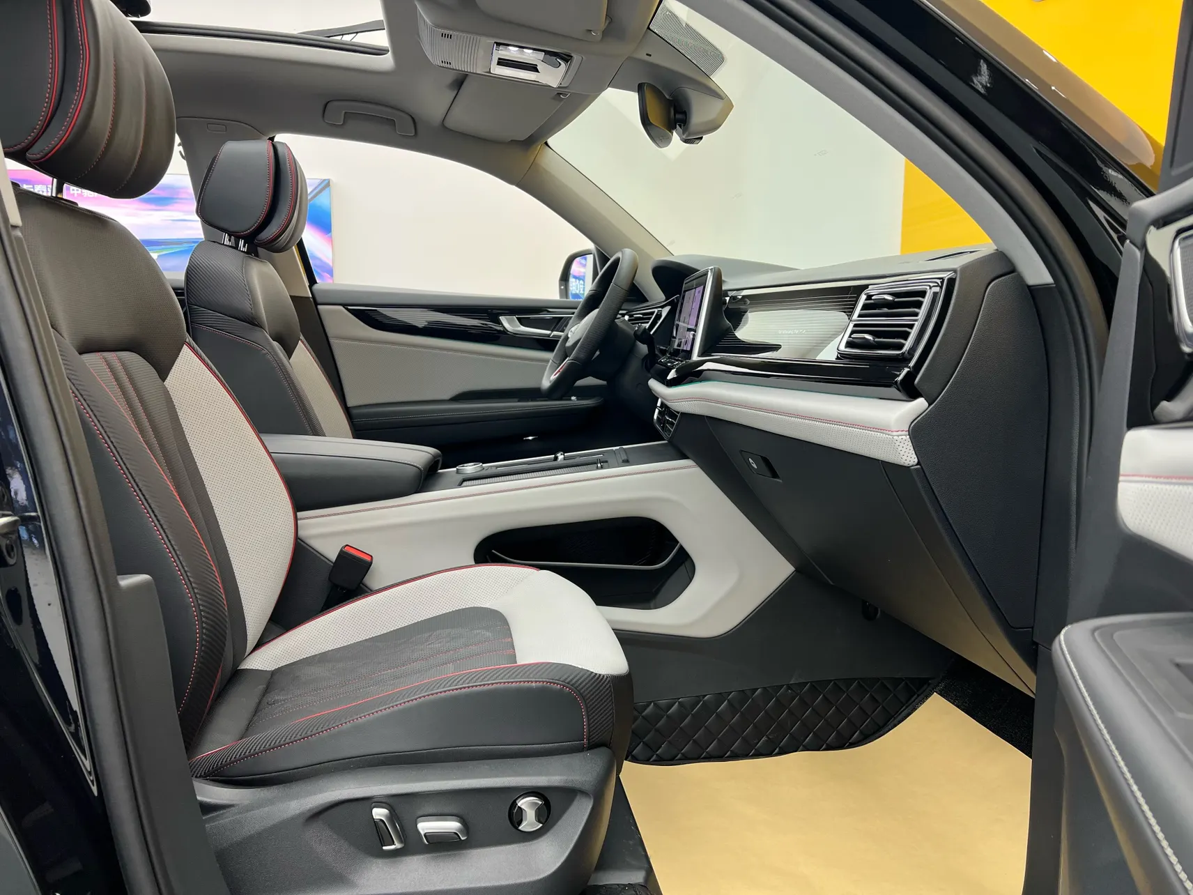 Volkswagen Teramont X, 2025 20
