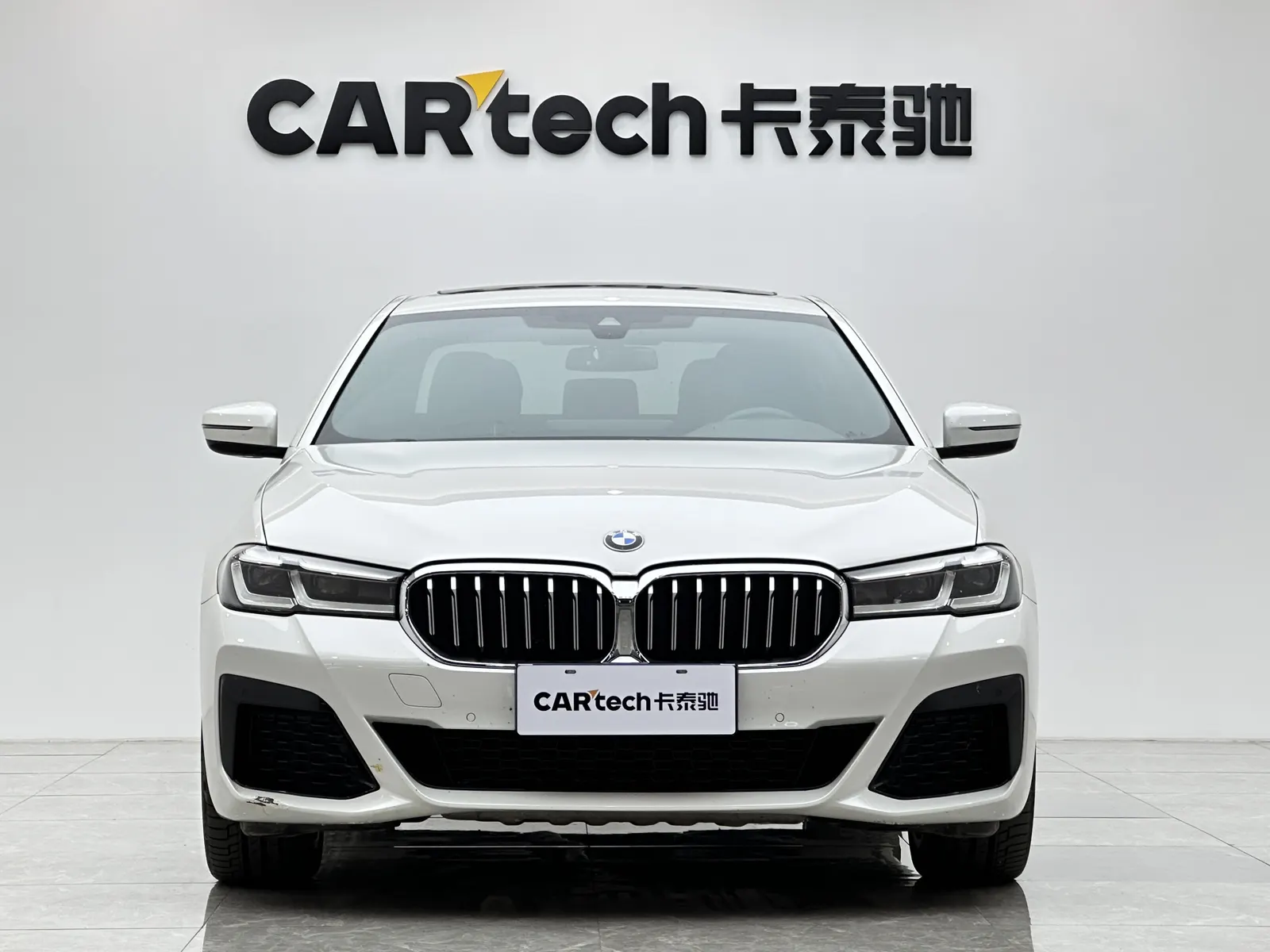 BMW 530Li, 2021 7