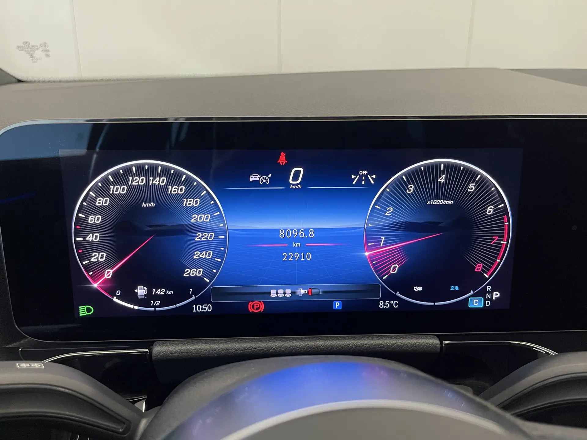 Mercedes-Benz GLA 220, 2024 14
