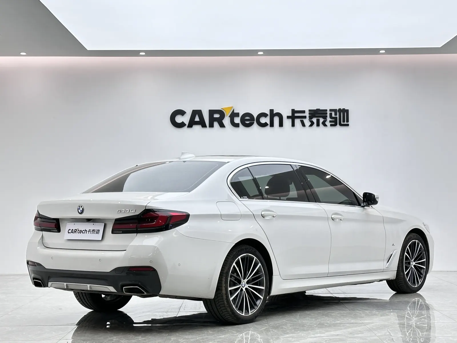 BMW 530Li, 2021 все фото