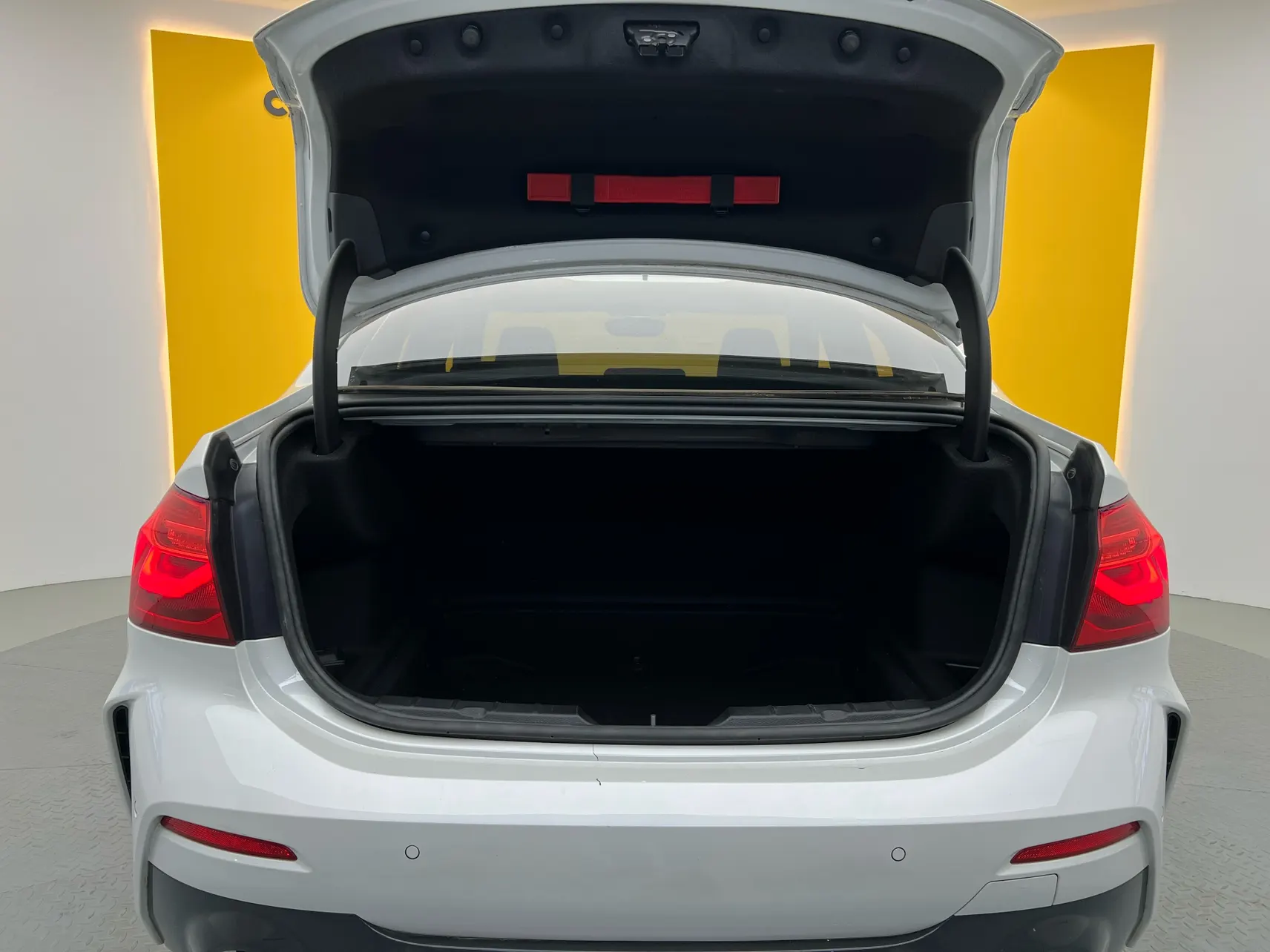 BMW 120i, 2021 12