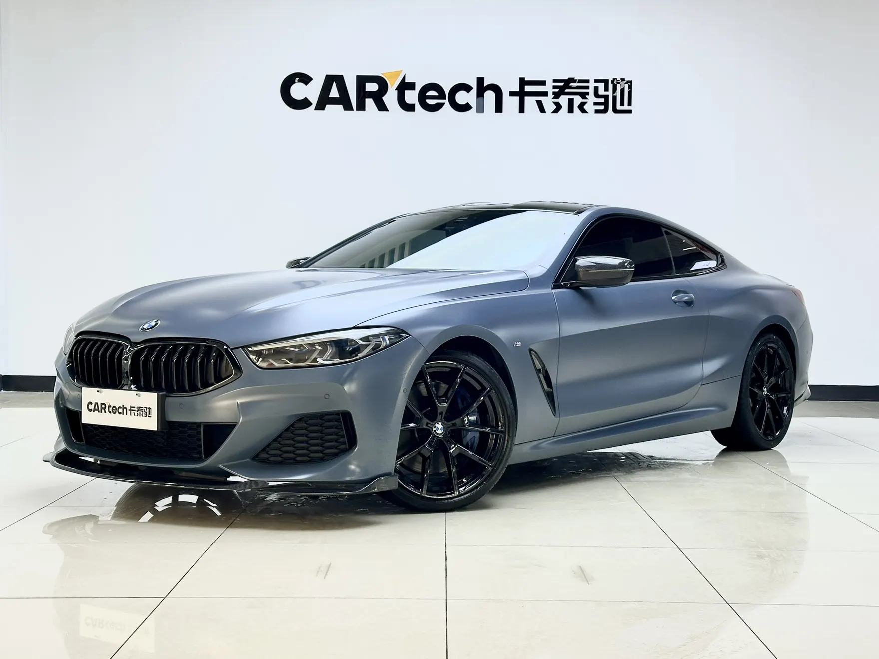 BMW 8
