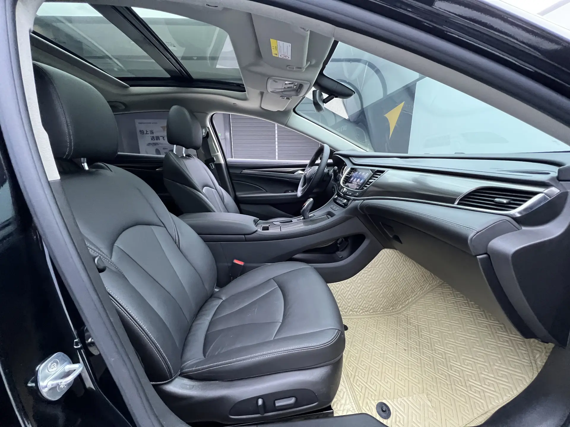 Buick LaCrosse, 2022 18