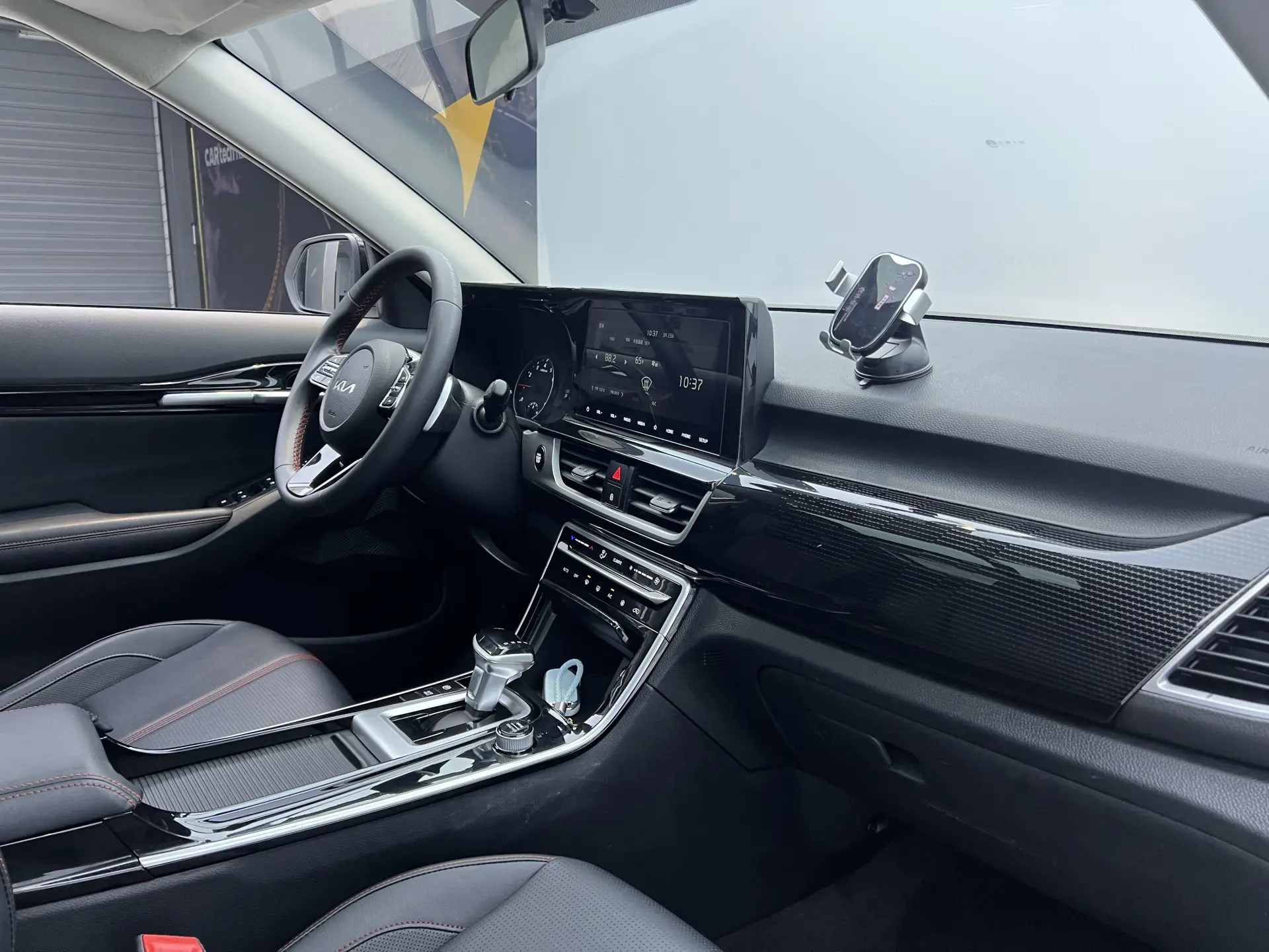 Kia KX3, 2023 19