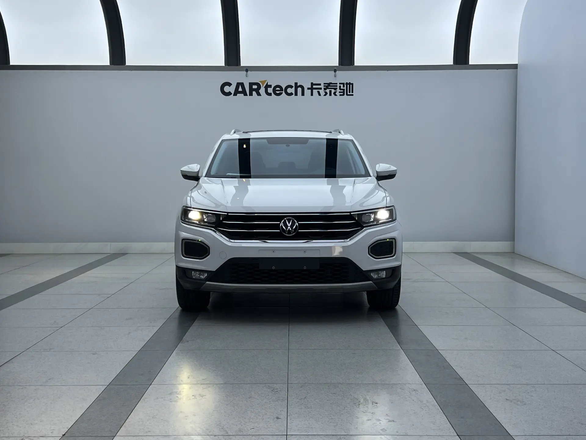Volkswagen T-ROC, 2022 2