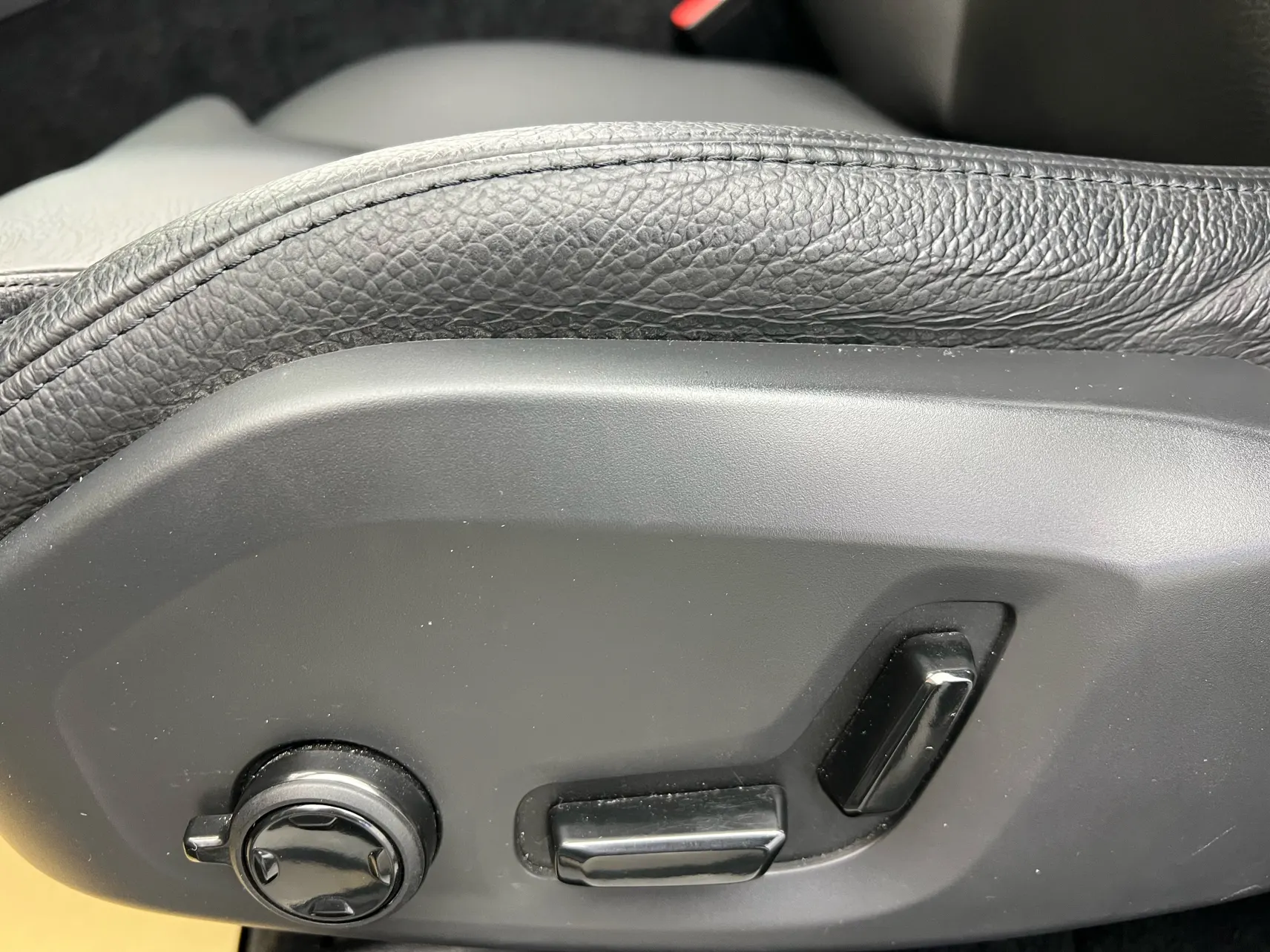 Volvo XC60, 2021 33