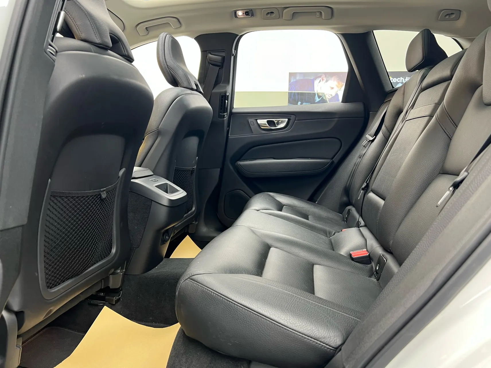 Volvo XC60, 2021 35