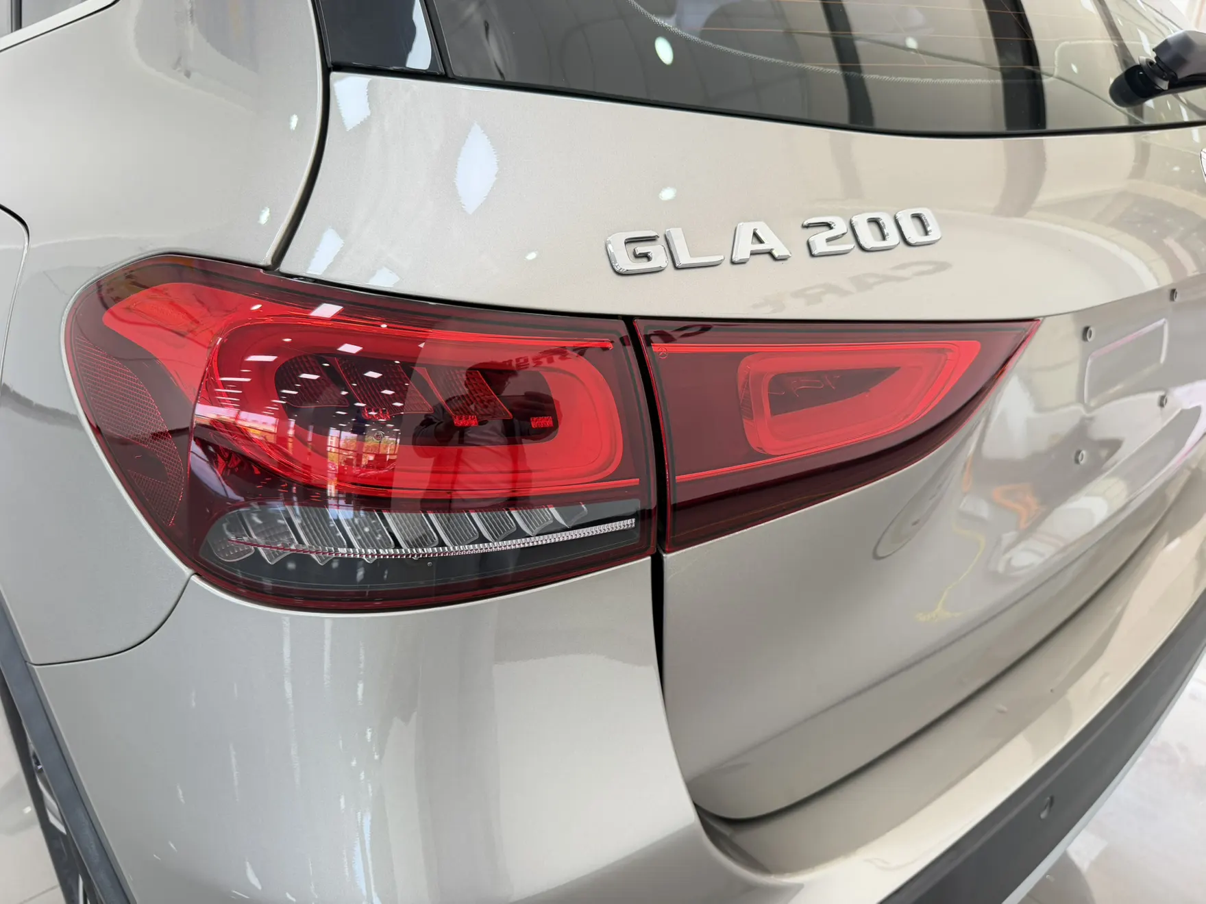 Mercedes-Benz GLA 200, 2021 8