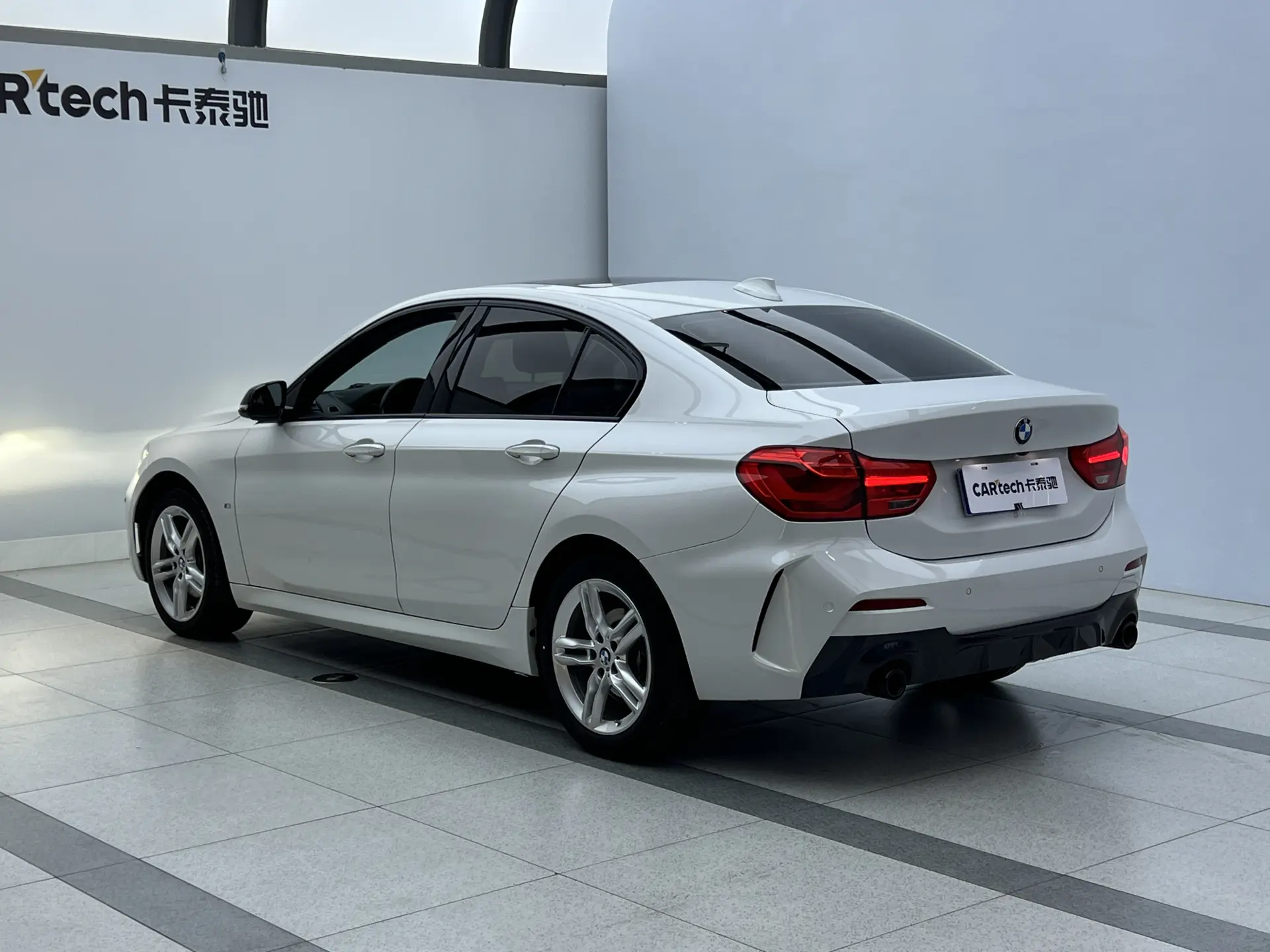 BMW 120i, 2021 3