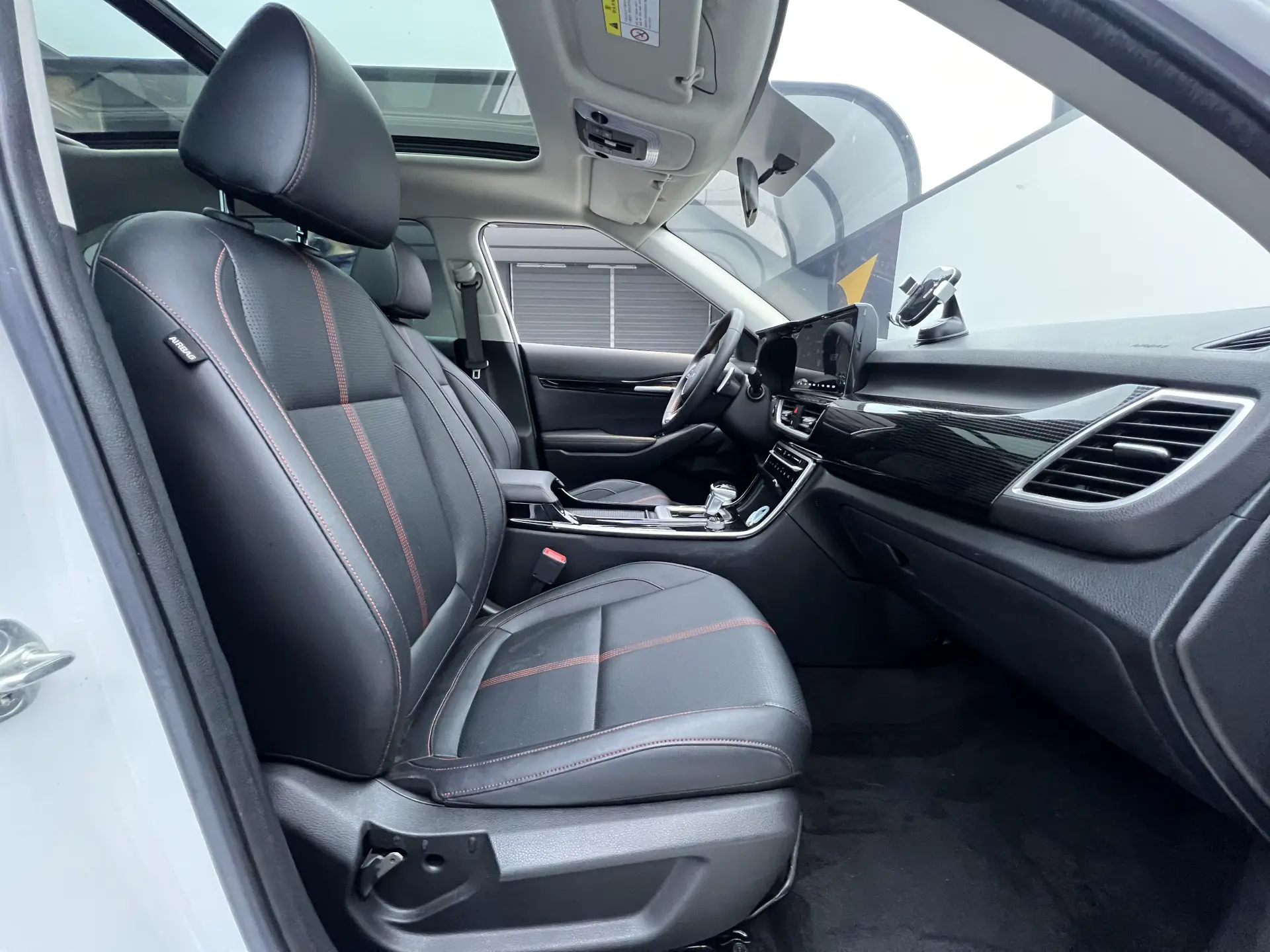 Kia KX3, 2023 18