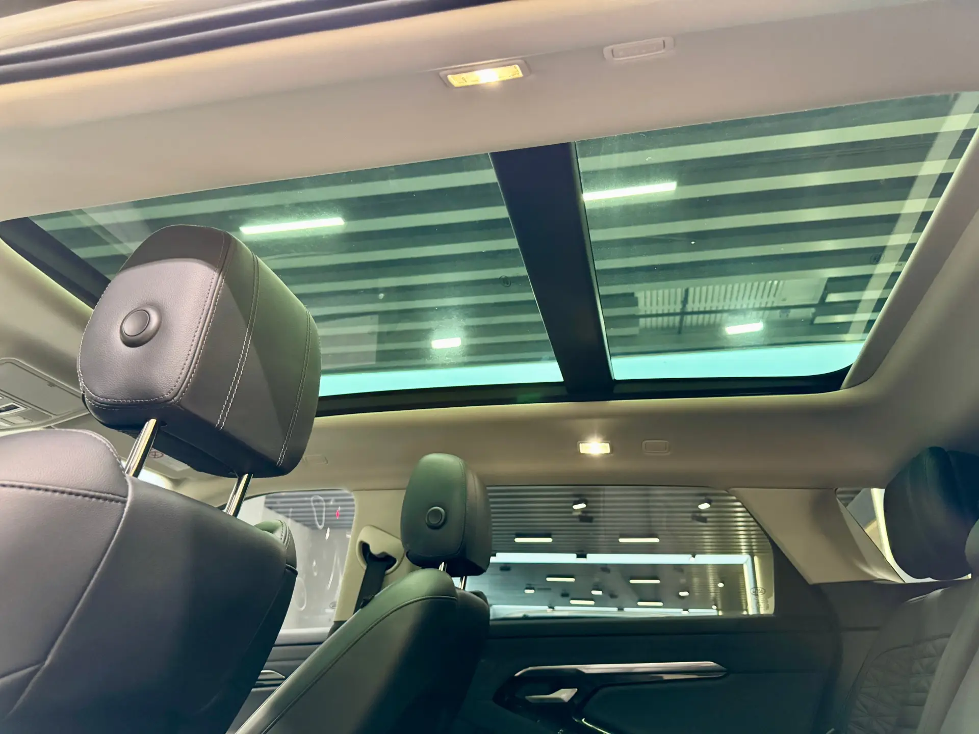 Land Rover Range Rover, 2023 29