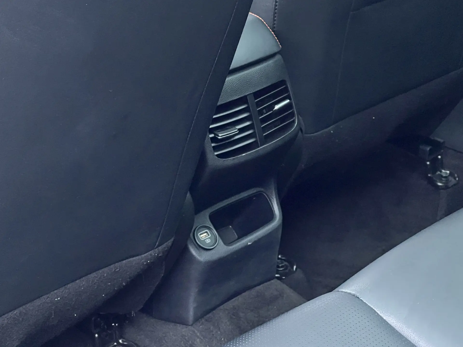 Kia KX3, 2023 14