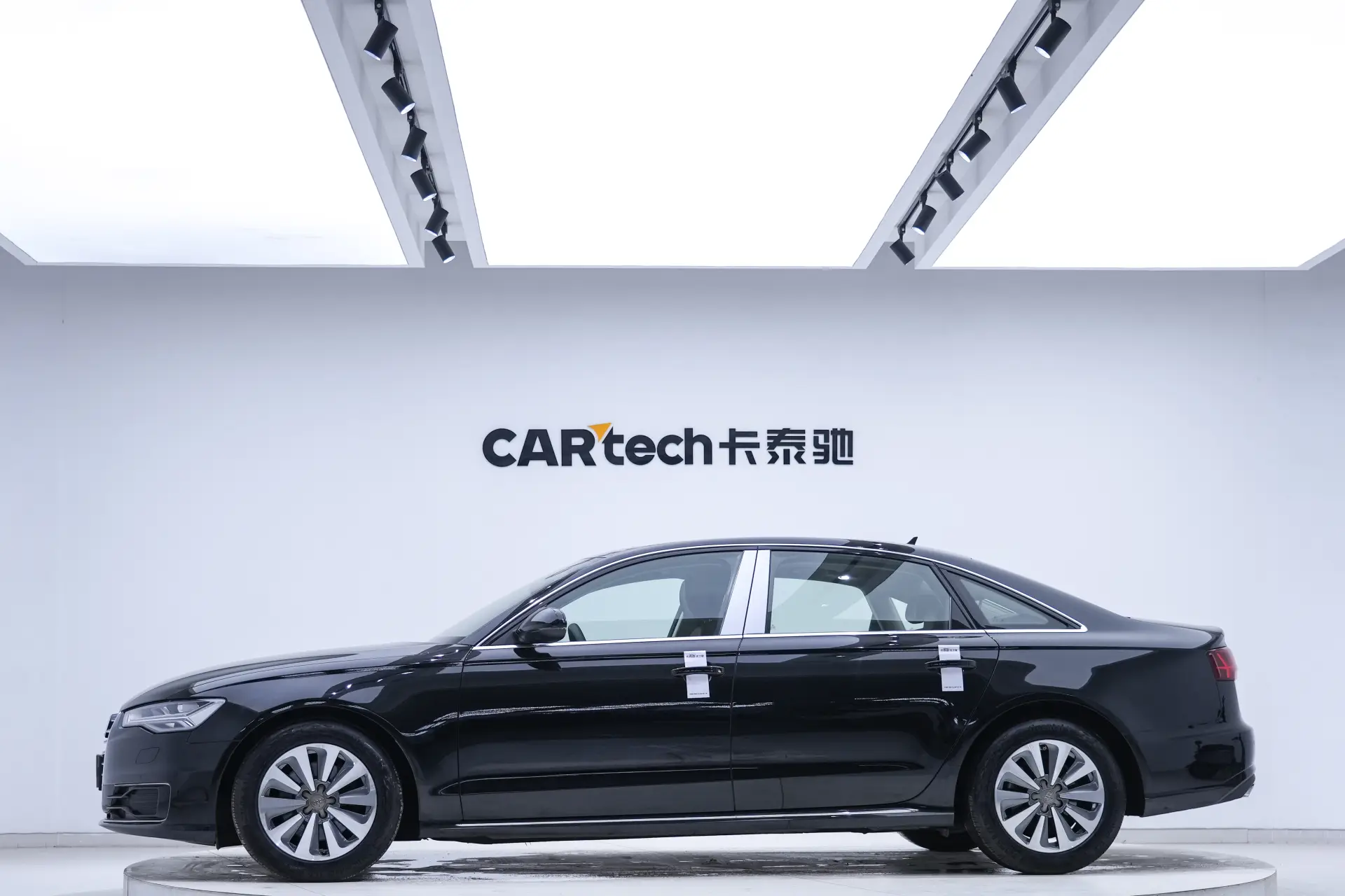 Audi A6L 30, 2017 8