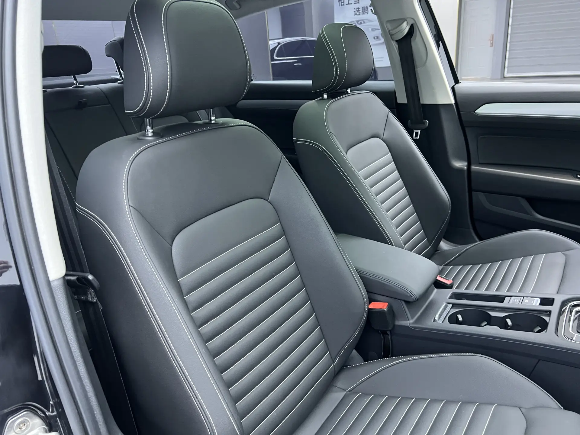 Volkswagen Magotan, 2021 21