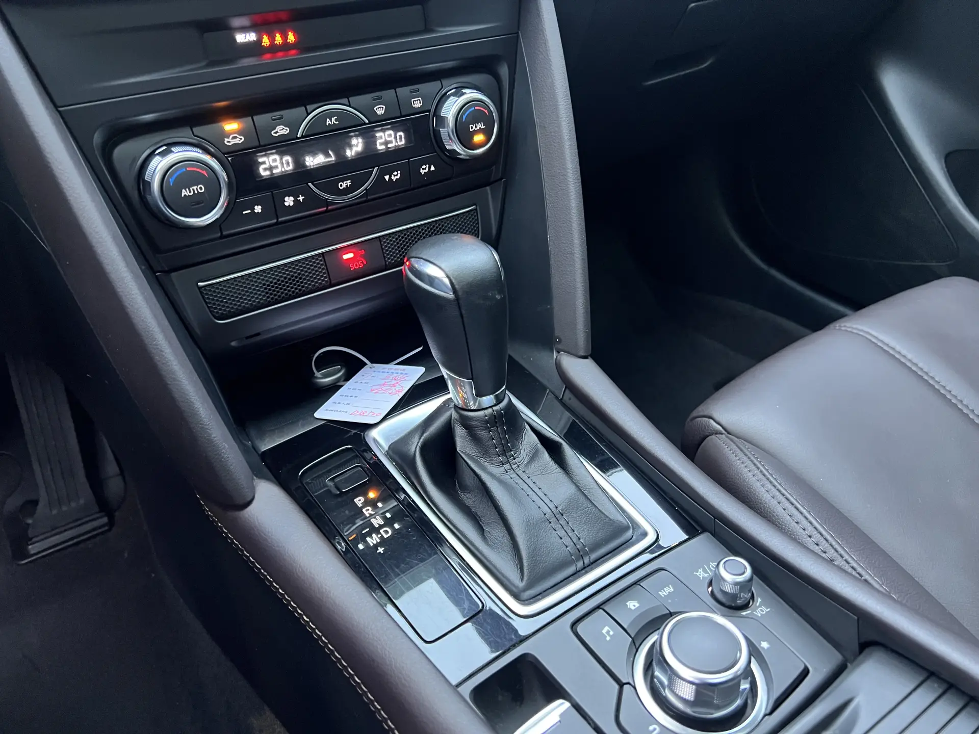 Mazda CX-4, 2023 10