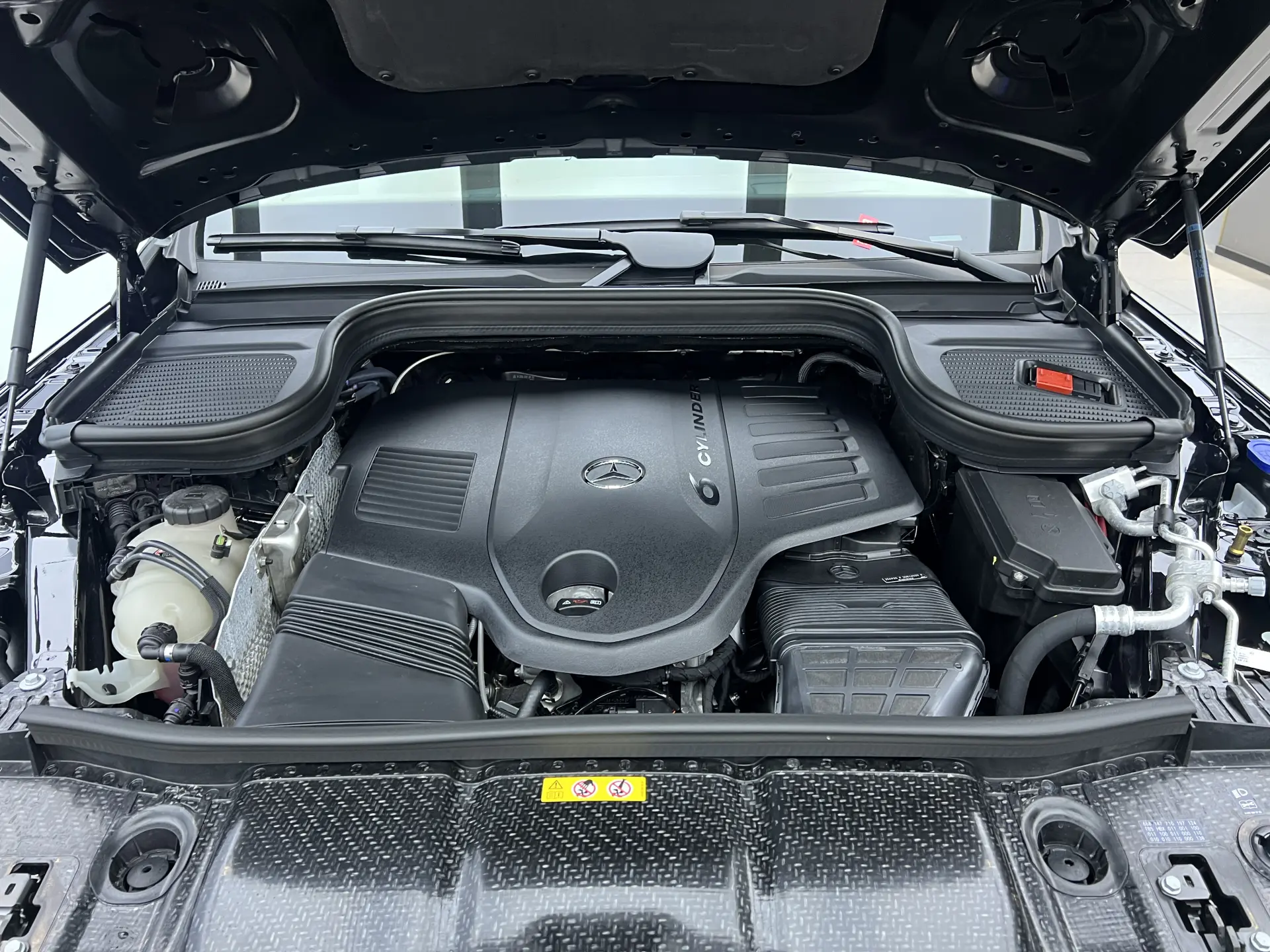 Mercedes-Benz GLE 450 4MATIC, 2025 28