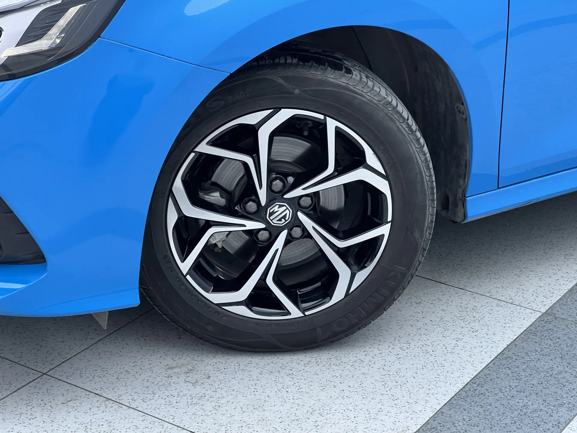 MG 5, 2022 7