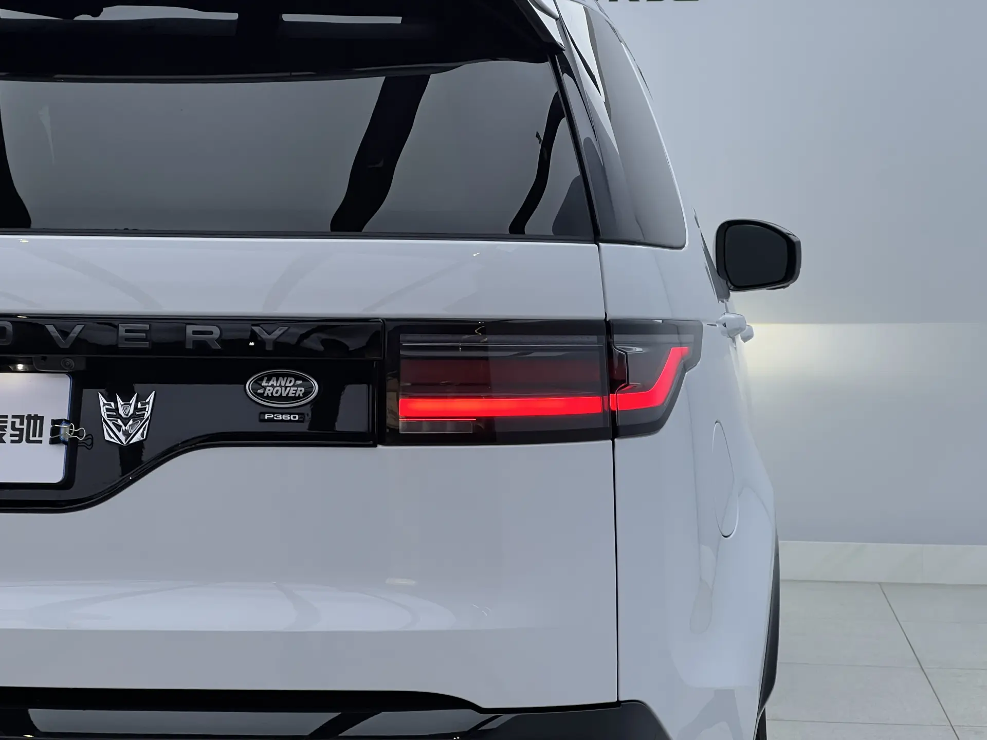 Land Rover Discovery, 2023 6
