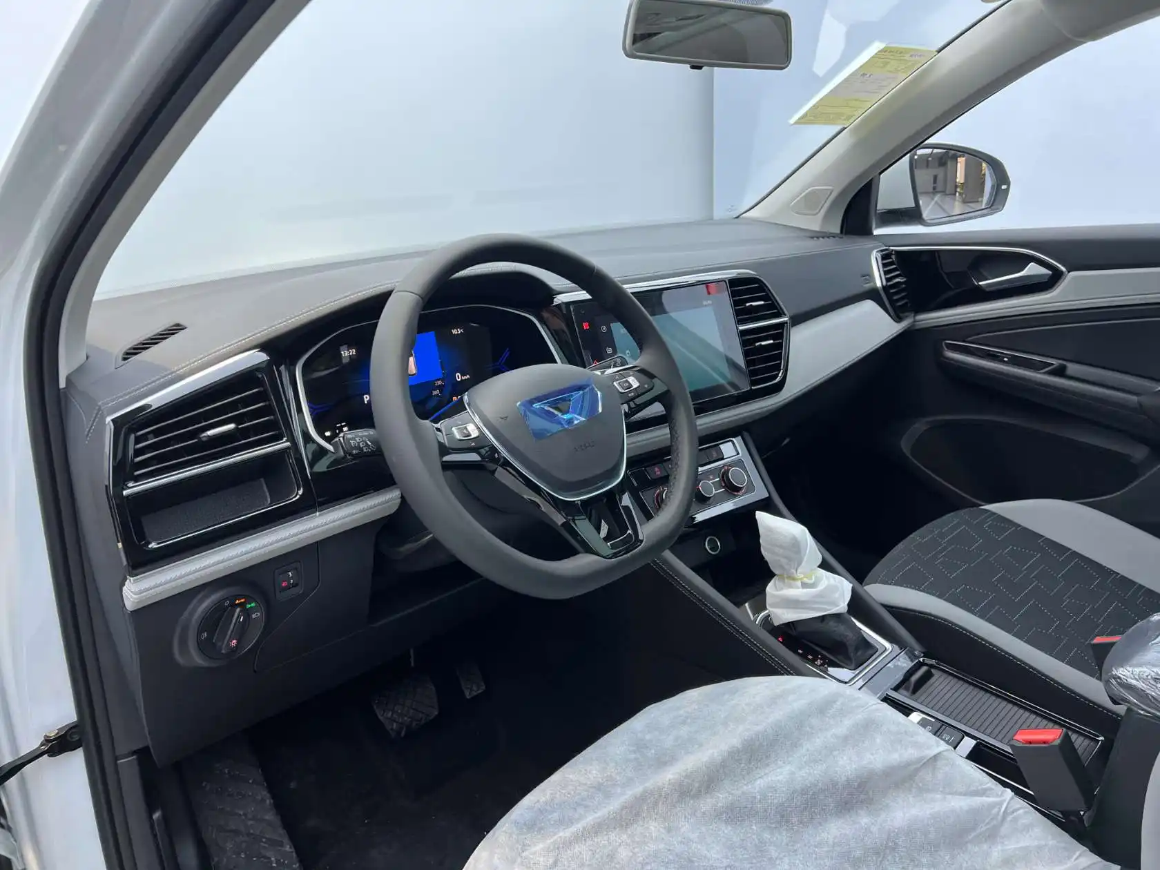 Jetta VS7, 2026 9