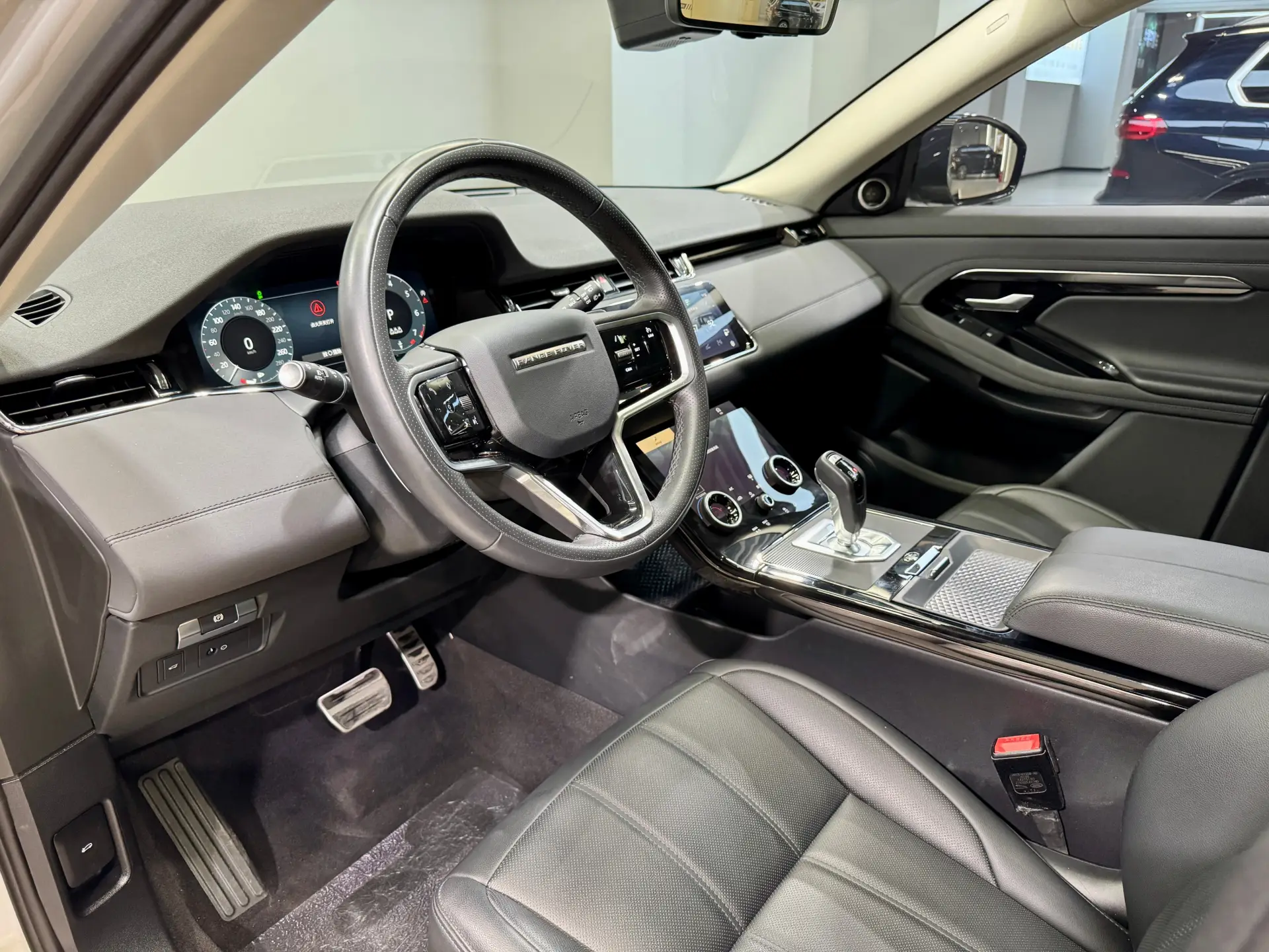 Land Rover Range Rover, 2023 14