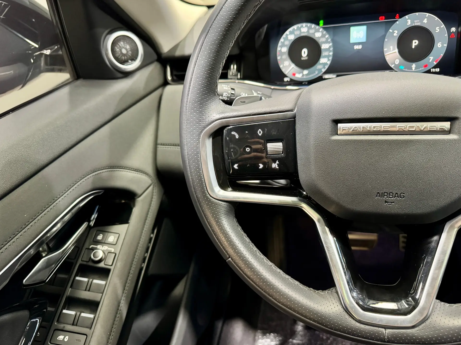 Land Rover Range Rover, 2023 19