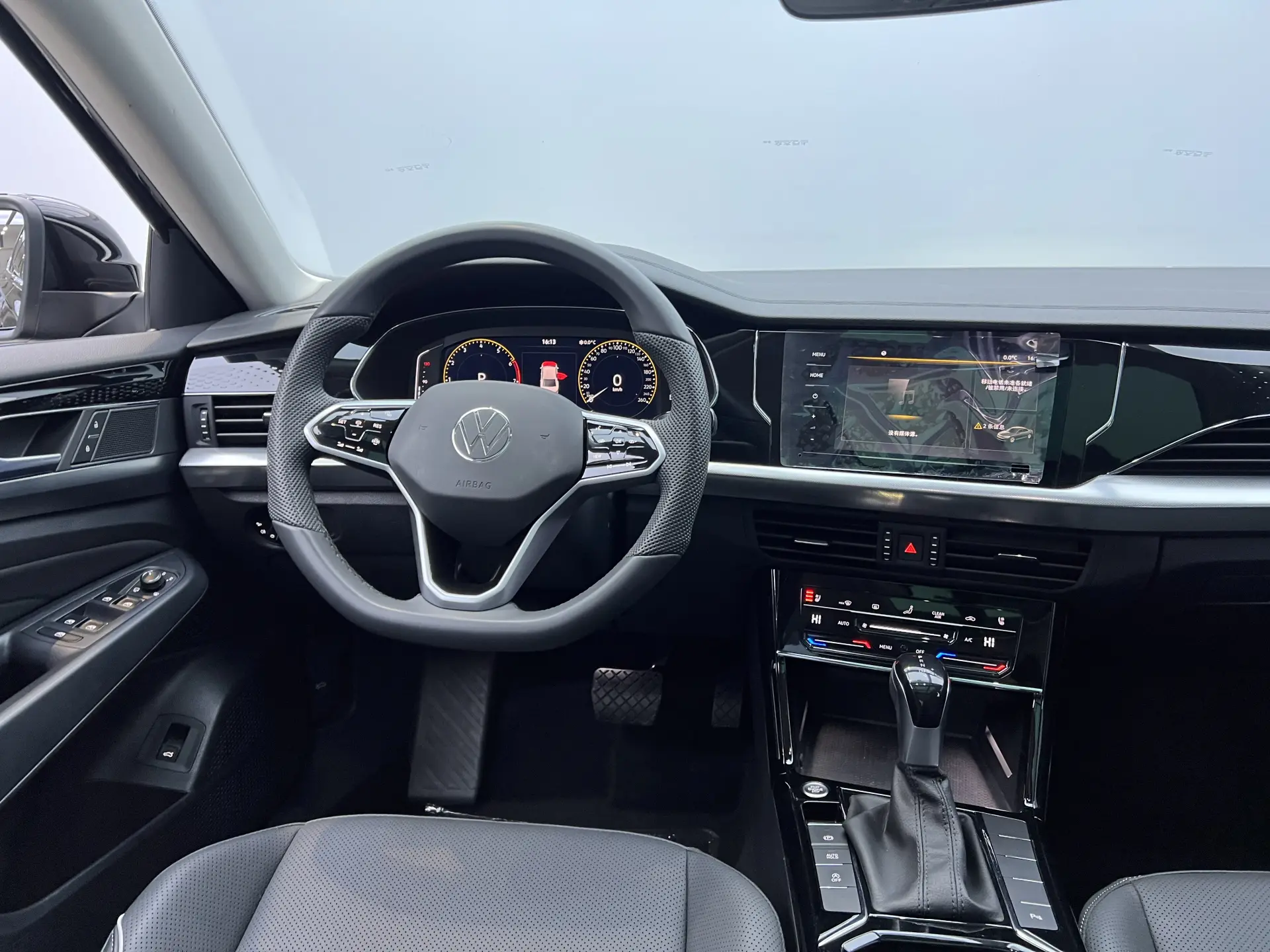 Volkswagen Passat, 2024 26