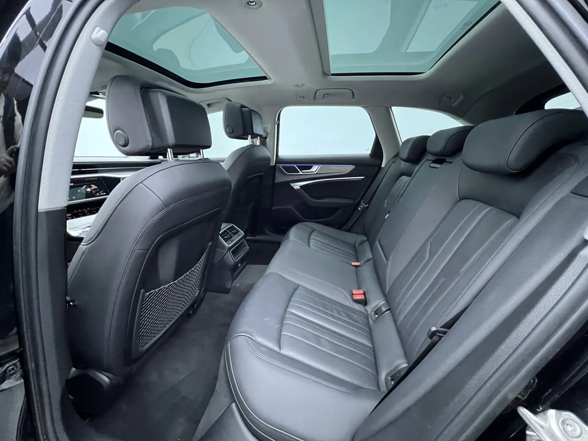 Audi A6, 2021 13