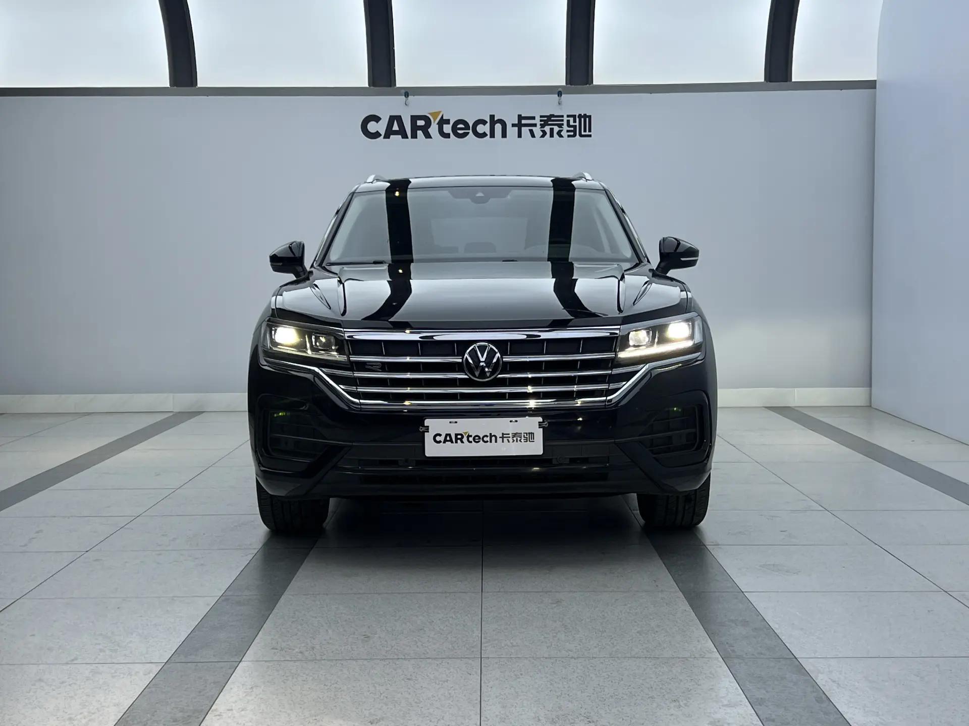 Volkswagen Touareg, 2022 2