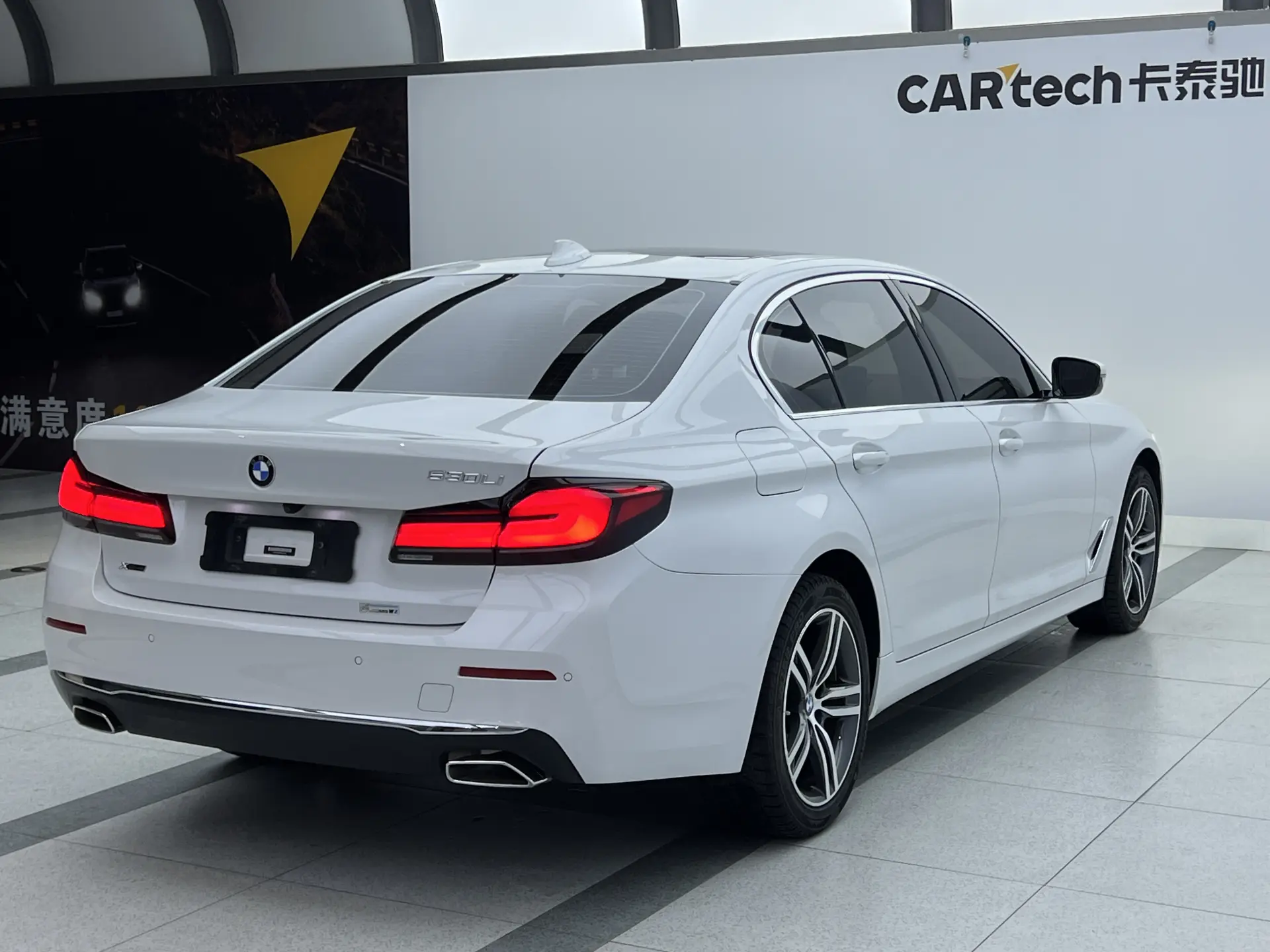 BMW 530Li, 2021 все фото