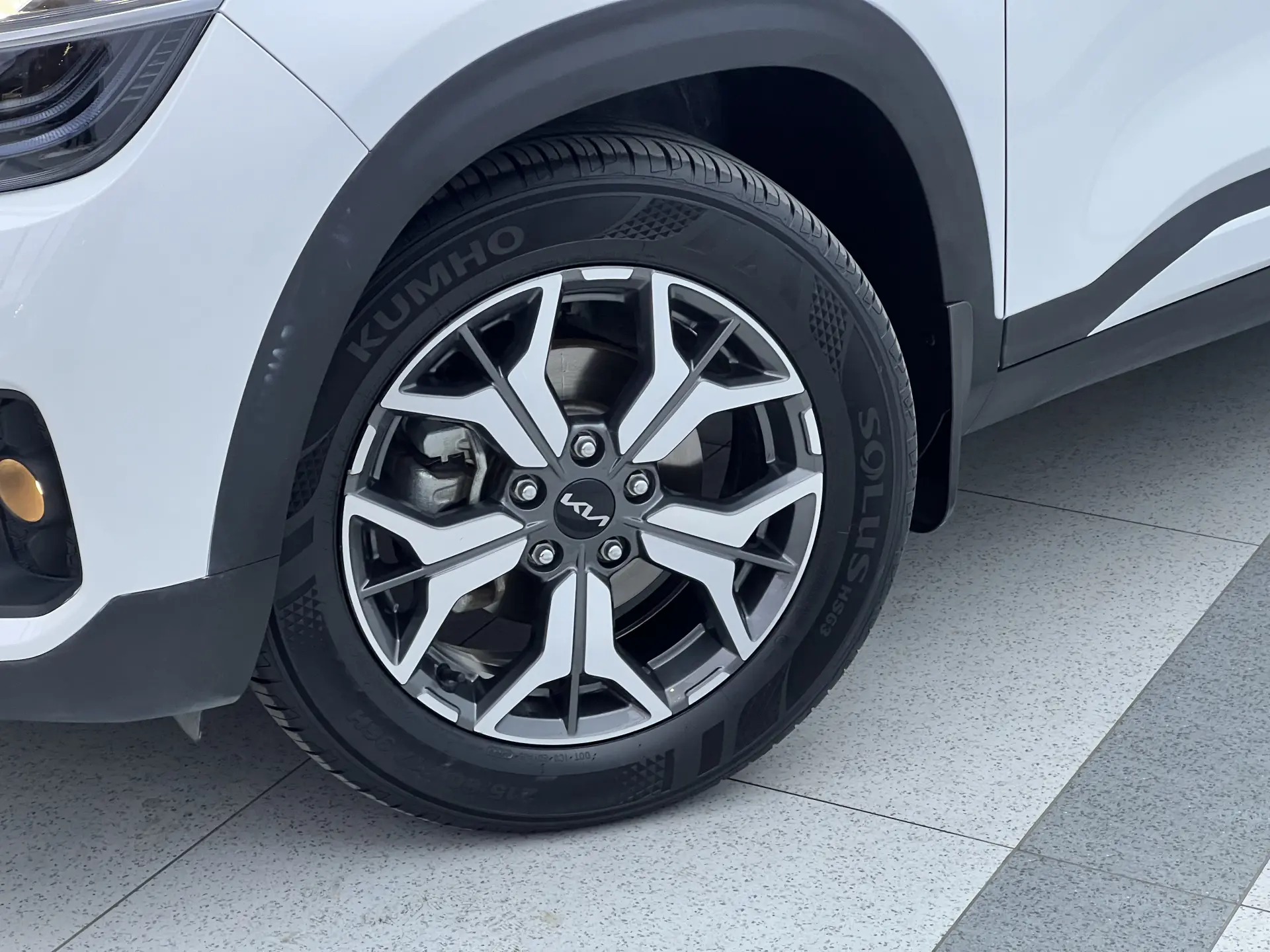 Kia KX3, 2023 7